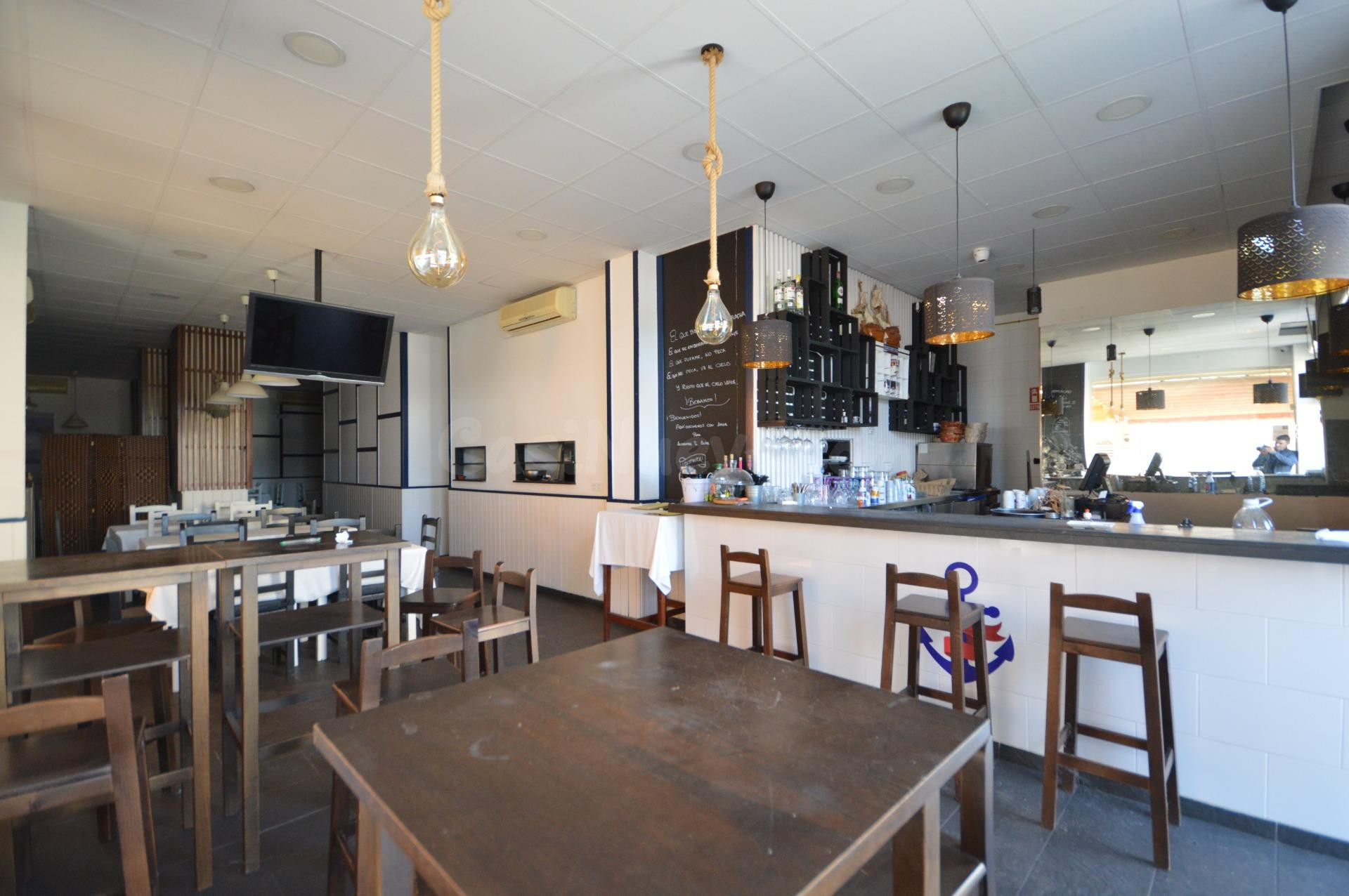 Se vende local montado como resturante