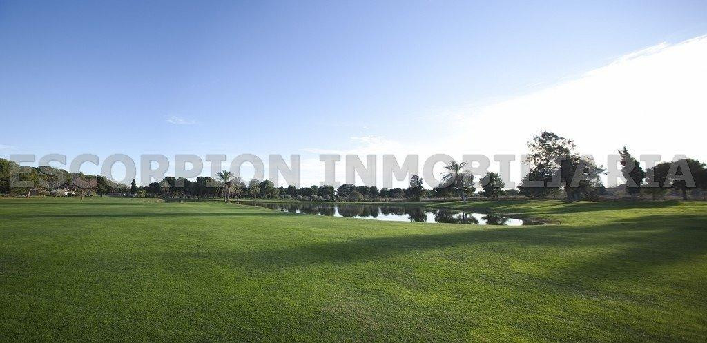 Fantástica villa de lujo en primera línea de golf  en Alquil - foto 4
