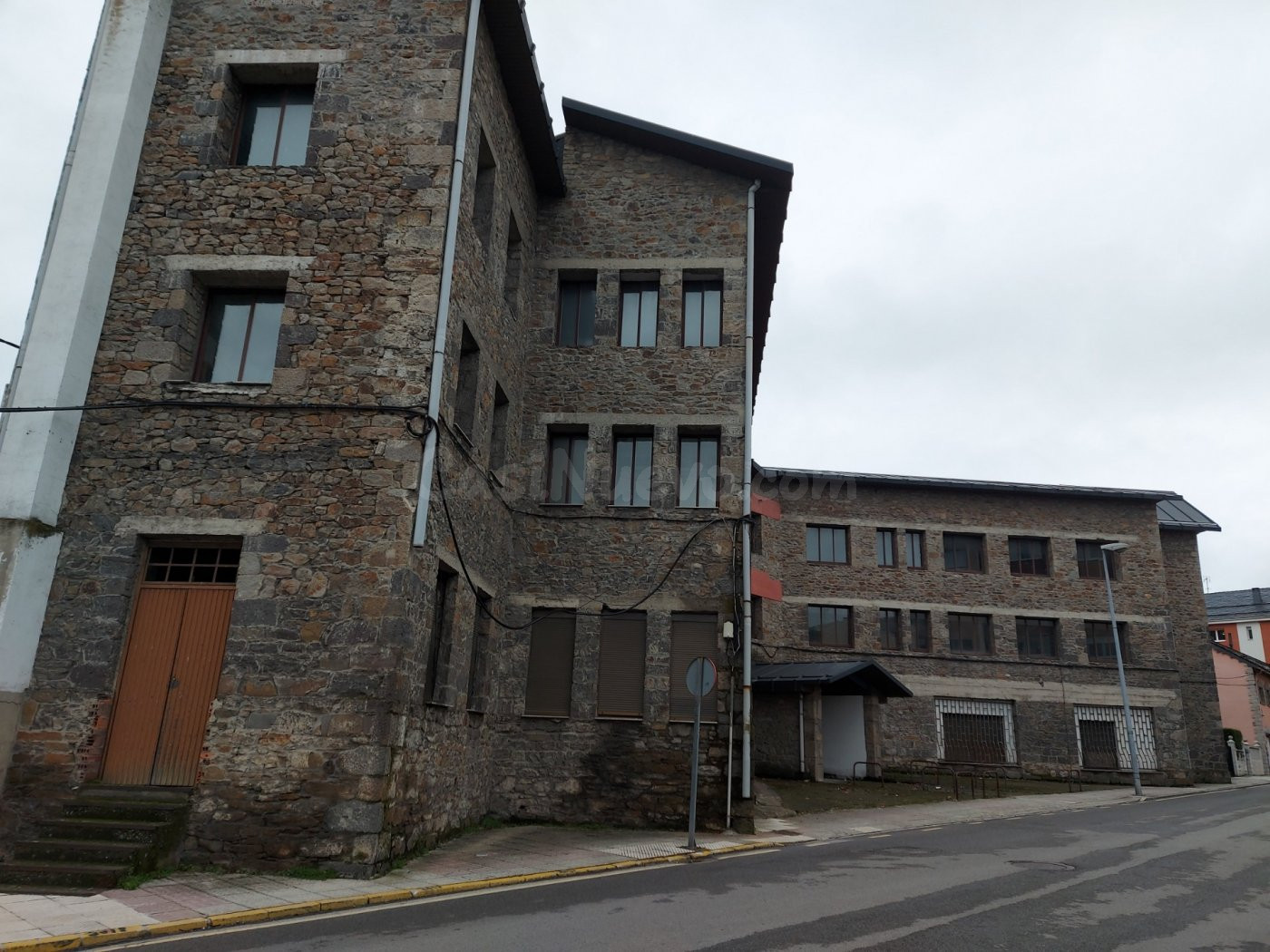 OPORTUNIDAD ANTIGUO HOSPITAL DE LA MINERO - foto 2