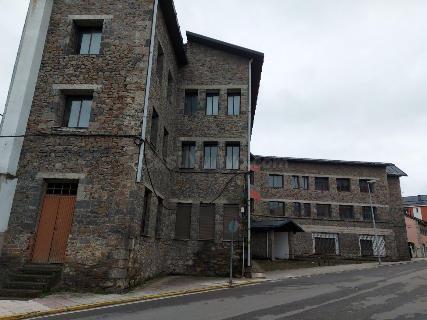 OPORTUNIDAD ANTIGUO HOSPITAL DE LA MINERO - foto 3