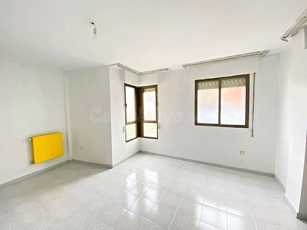 PISO EN VILLABLINO - foto 2