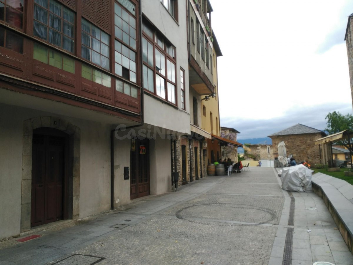 Local  Comercial en el Casco  Antigüo de Ponferrada