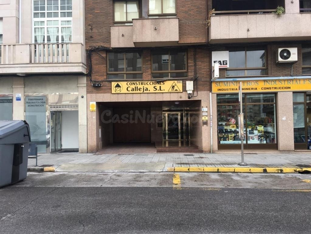 Oficina en Avda de  América, Ponferrada