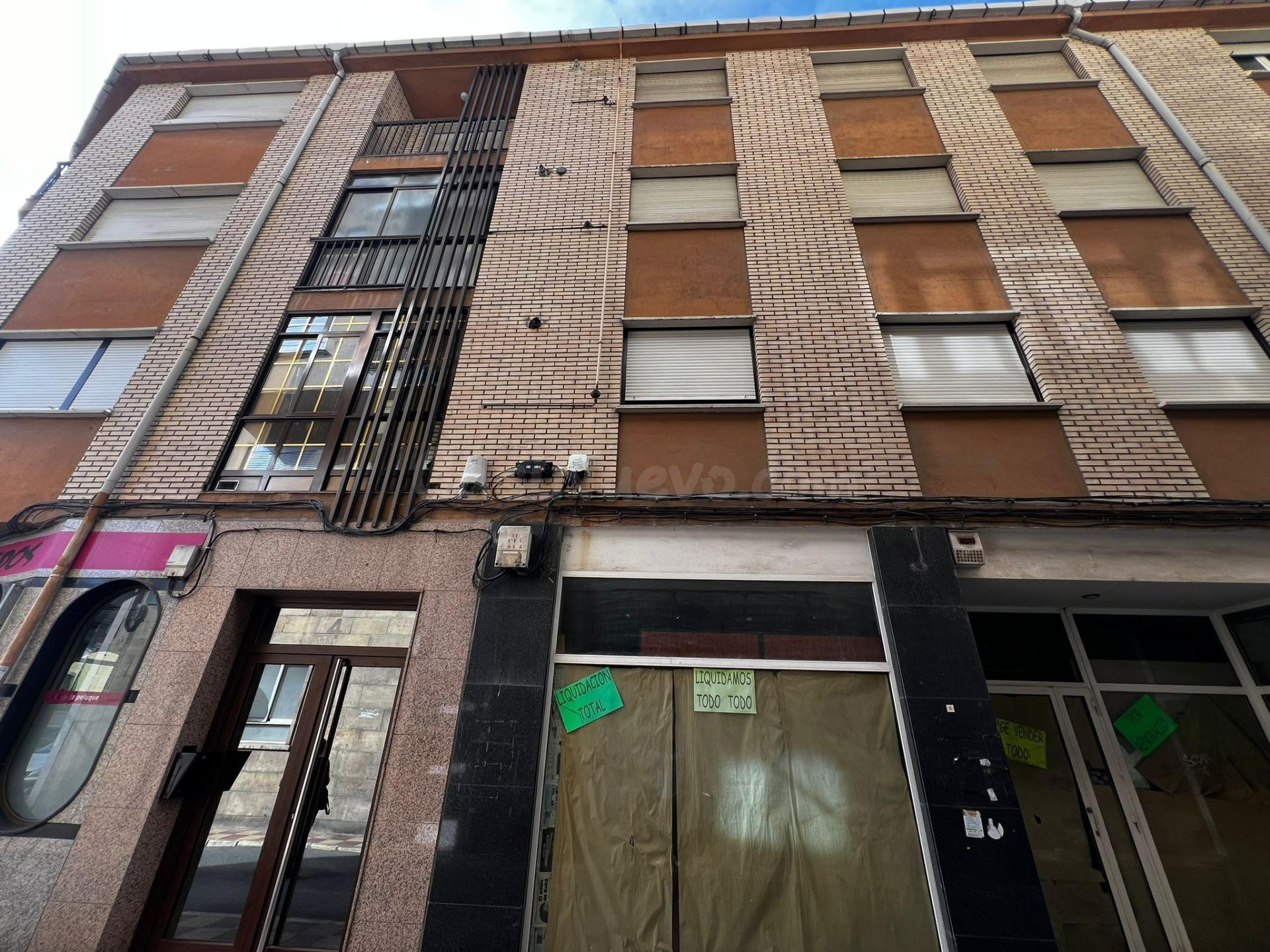PISO A 5 MINUTOS DEL CENTRO DE BEMBIBRE