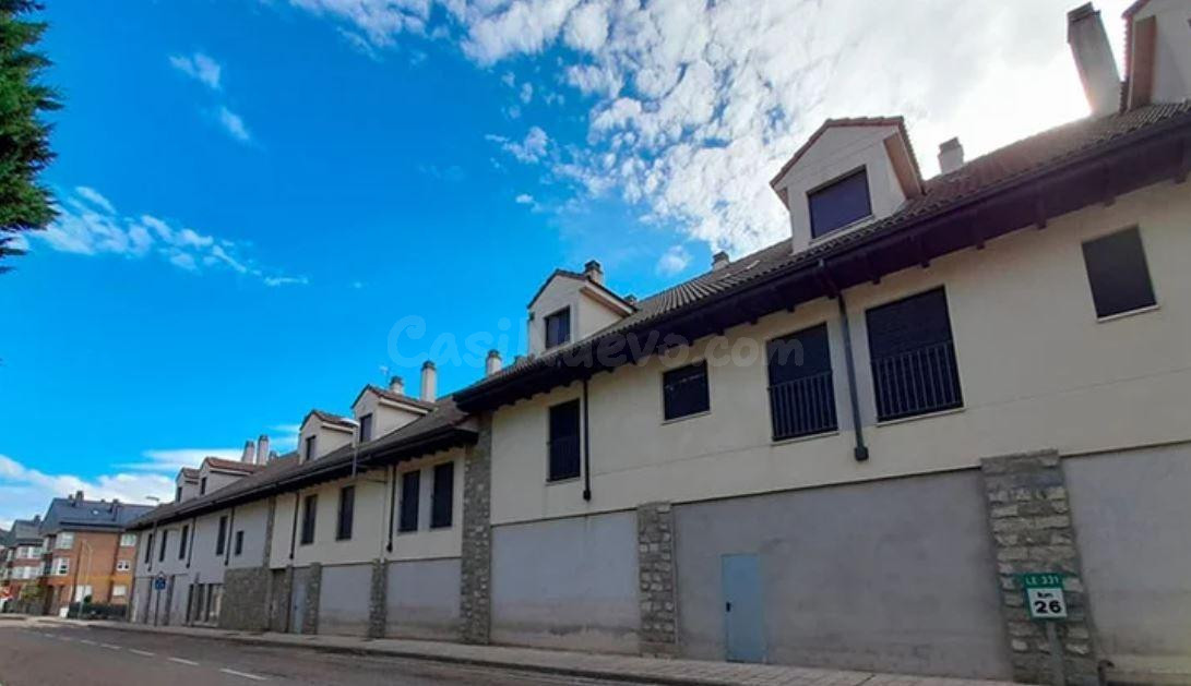 LOCALES COMERCIALES EN PUEBLA DE LILLO DESDE 58.000 EUROS