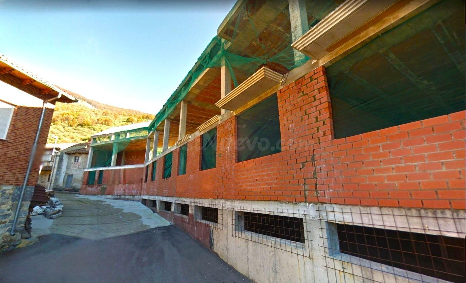 OBRA  PARADA EN PUEBLA DE LILLO - foto 4