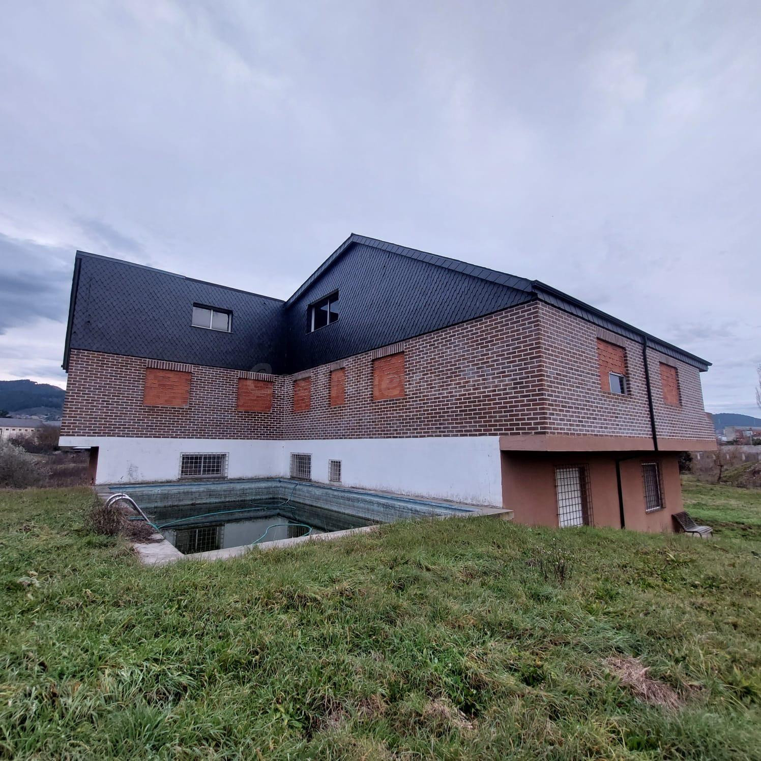 CHALET CON FINCA DE 24.700 m2 EN PUENTE BOEZA - foto 3