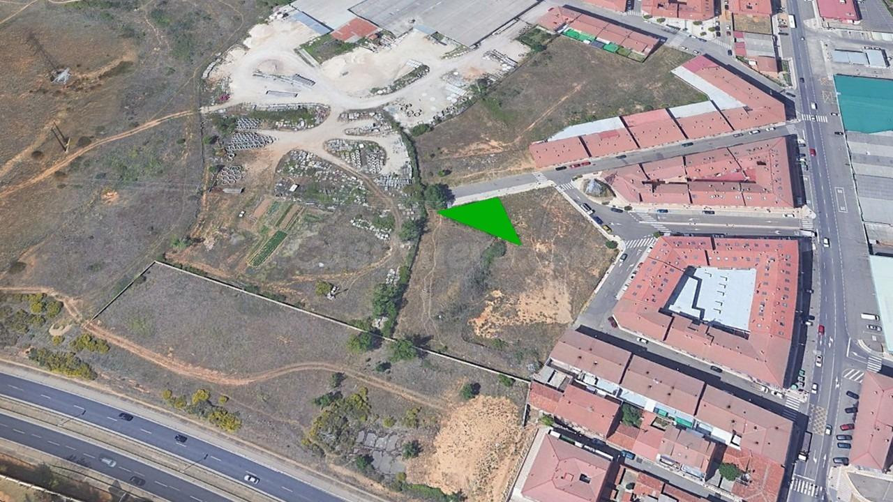 SUELO URBANO CONSOLIDADO EN VILLAQUILAMBRE