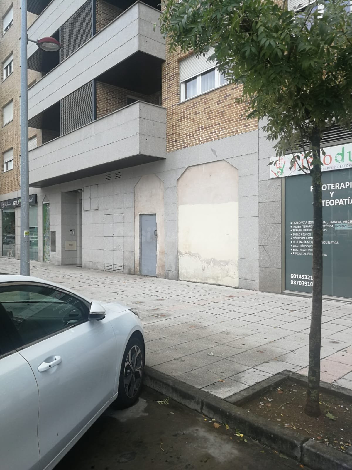 Venta local comercial La Rosaleda