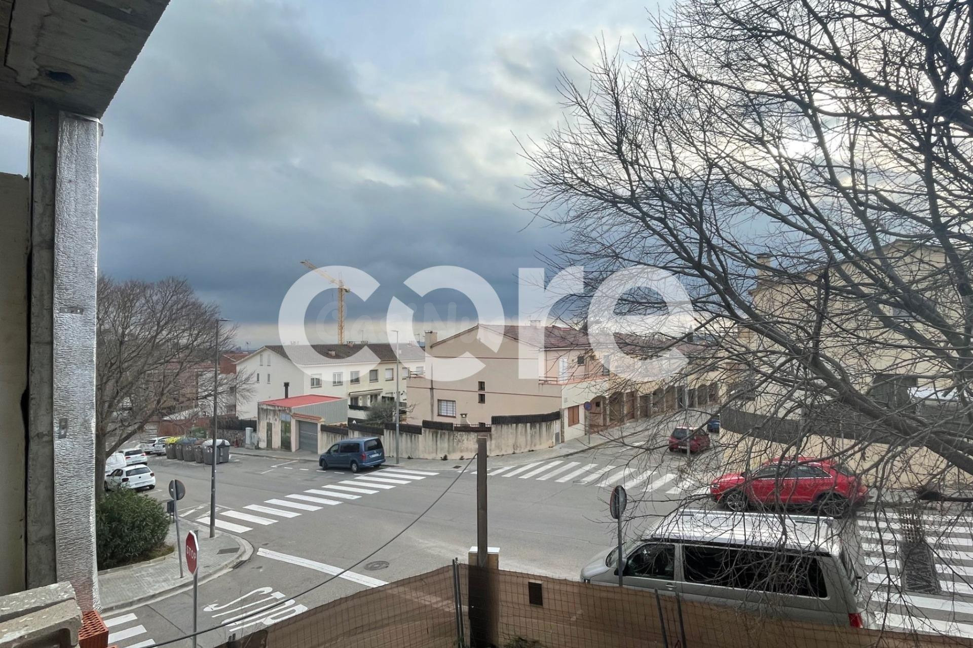 CASA A 3 VIENTOS EN EL PUEBLO