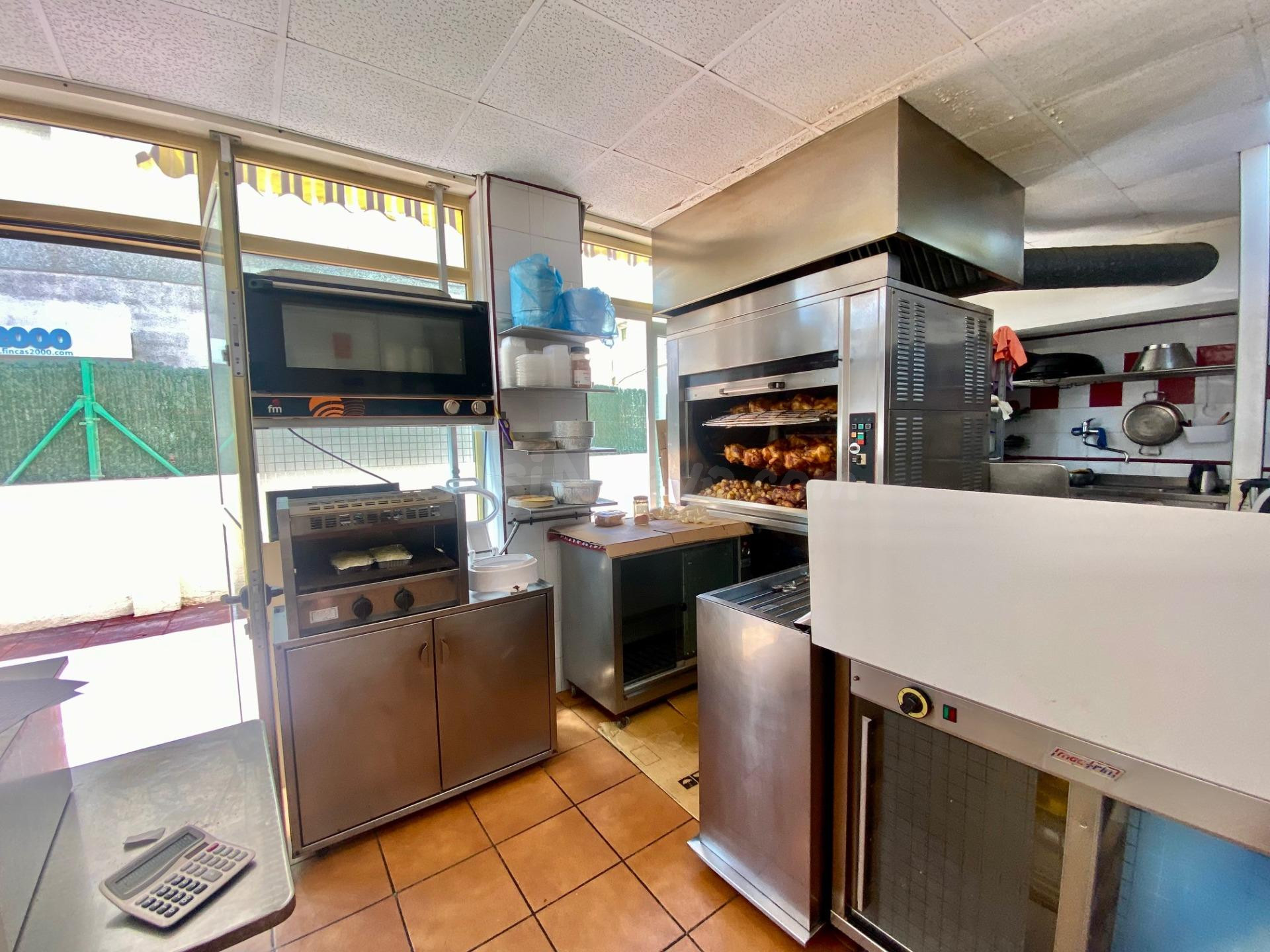 VENTA DE LOCAL COMERCIAL EN PLENO RENDIMIENTO EN CUNIT PLAYA - foto 5