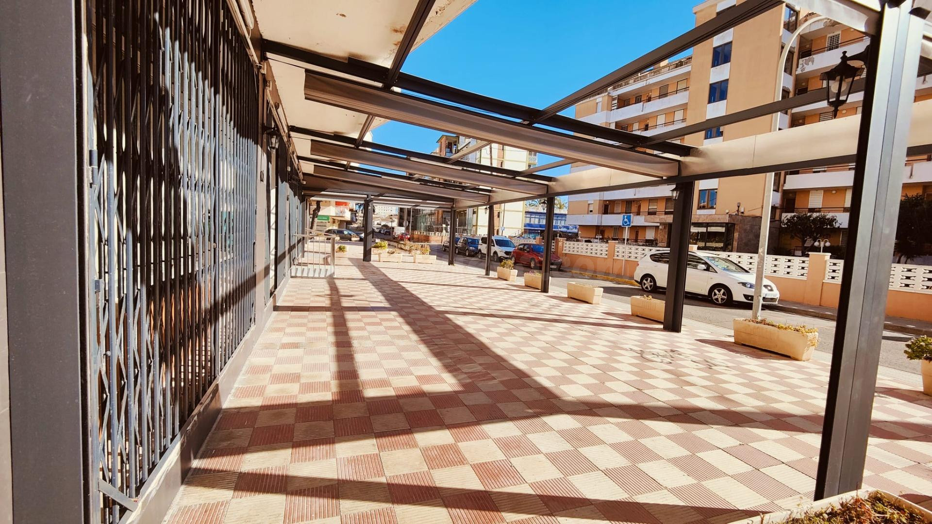Restaurante en segunda linea de mar de Cunit