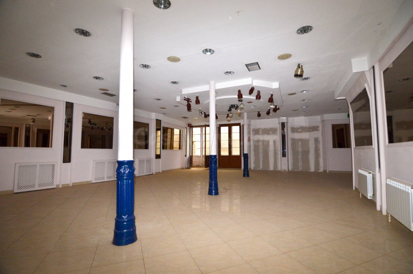 Urbis te ofrece un local comercial en venta en Béjar, Salama - foto 3