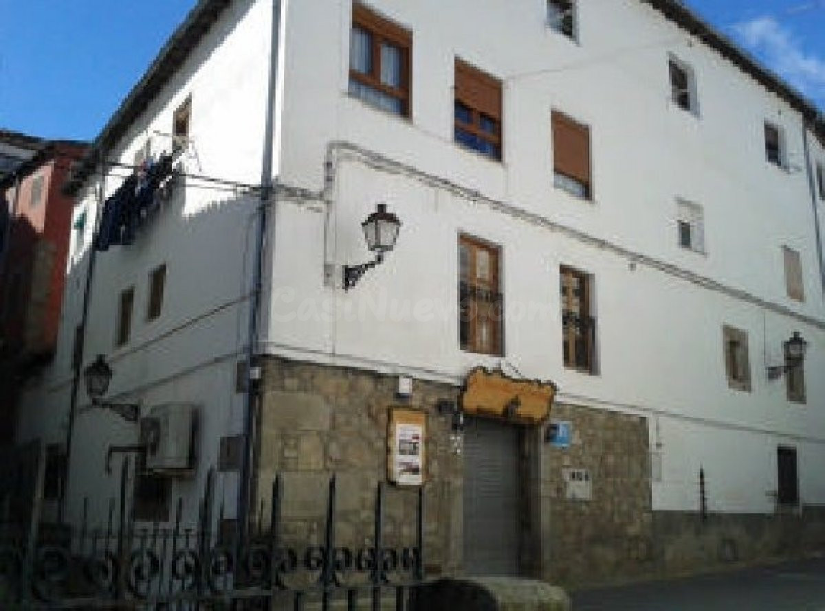 Urbis te ofrece un magnífico local comercial disponible en e - foto 2