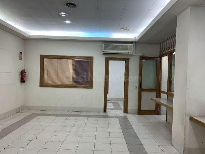 Urbis te ofrece un local comercial en alquiler en Béjar, Sal - foto 2