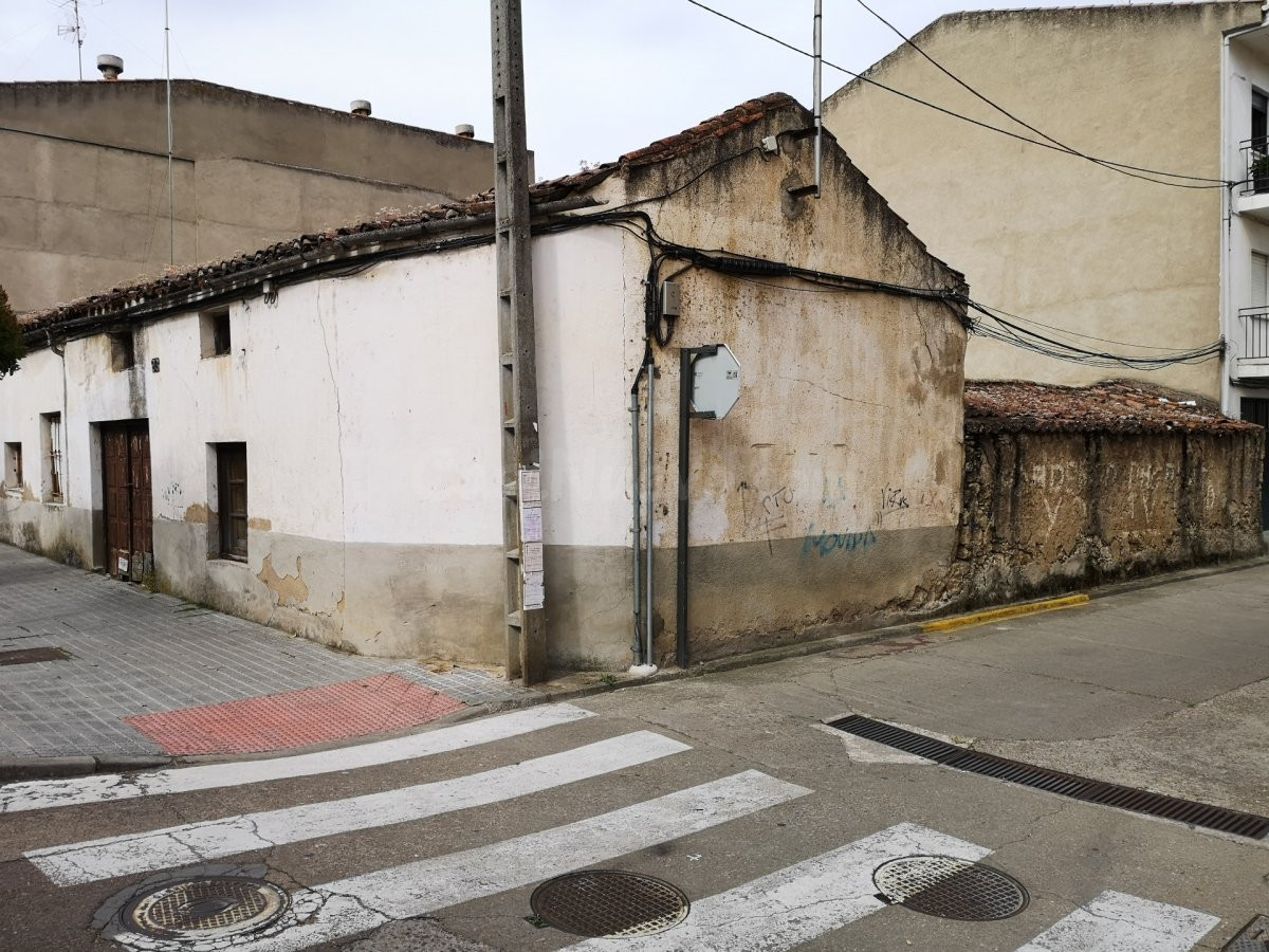 Urbis te ofrece un estupendo solar en venta Ciudad Rodrigo,  - foto 2