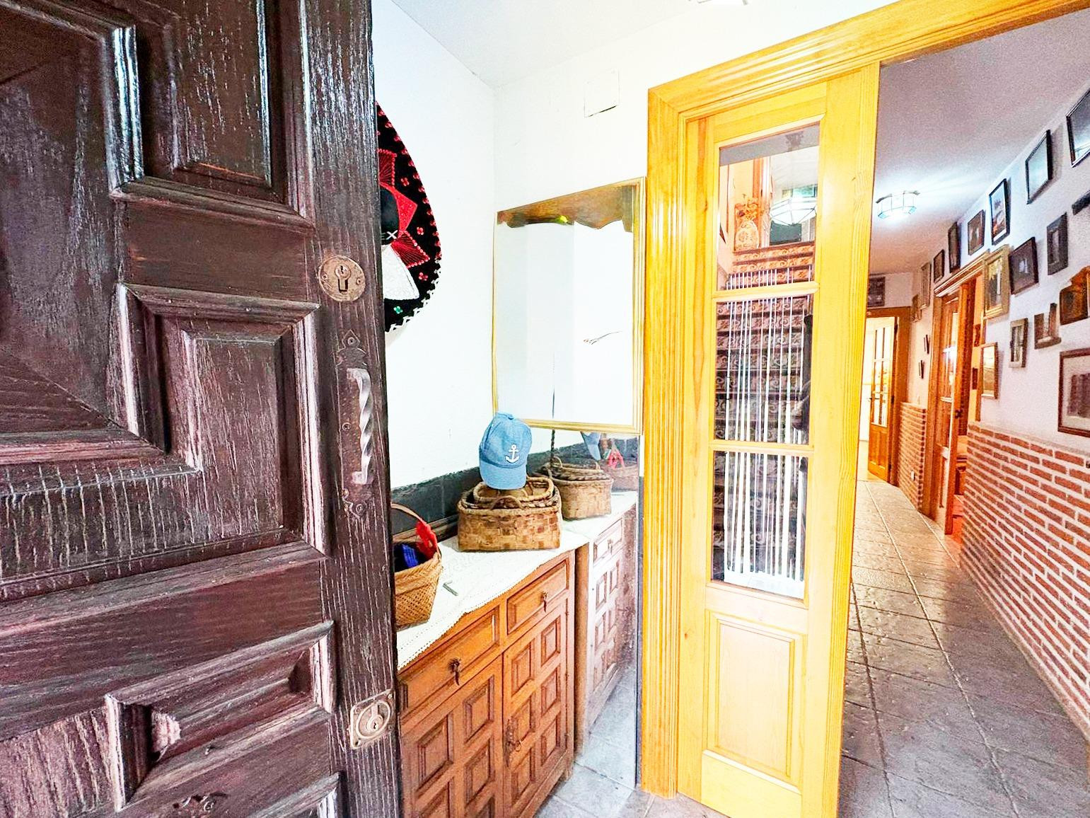 Urbis te ofrece una casa en venta en Navarredonda de la Rinc - foto 4