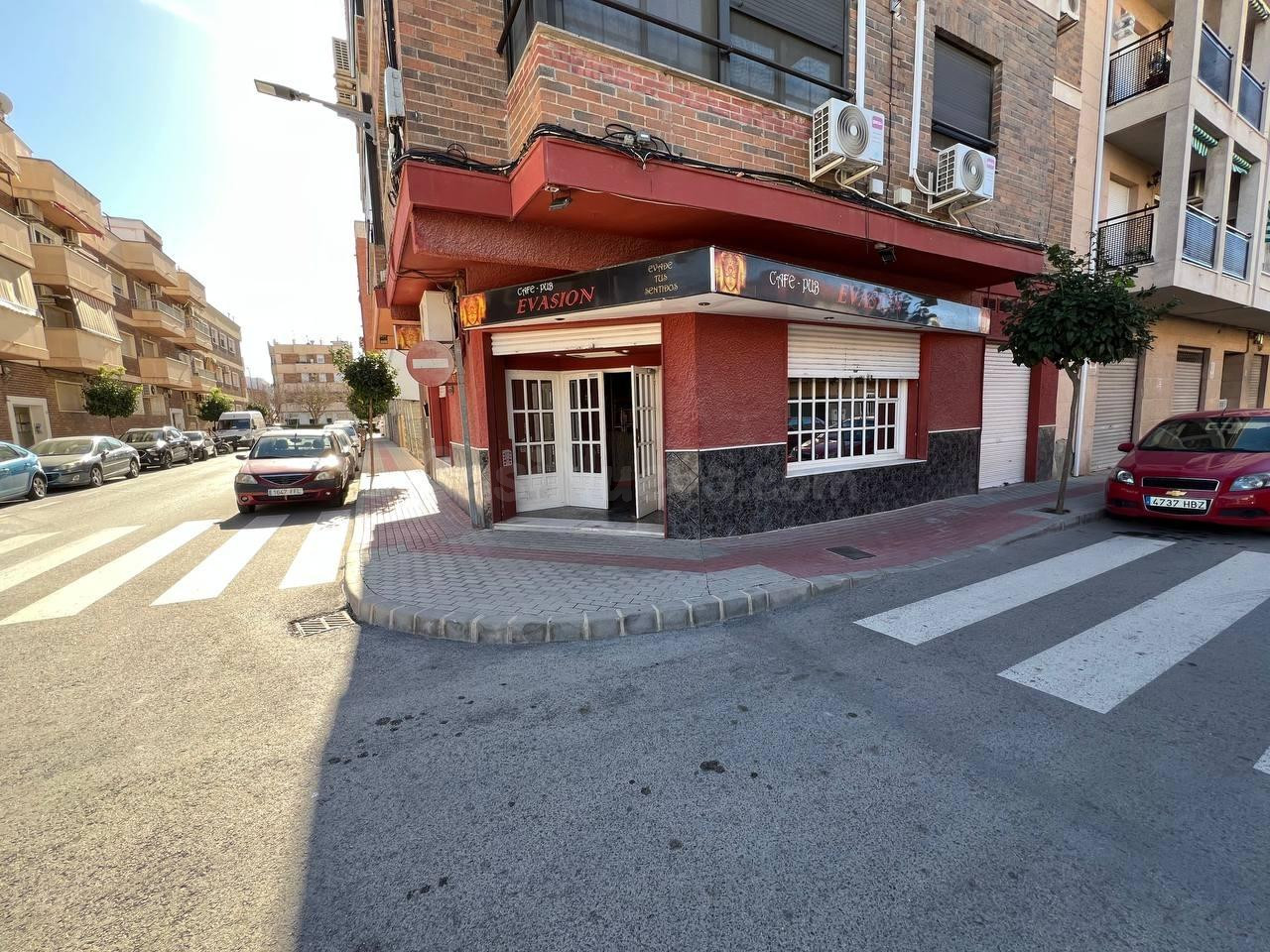 Local / comercial en Dolores