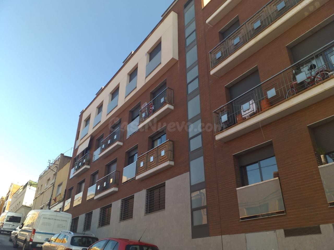 Plaza de parking doble en c/murillo terrassa