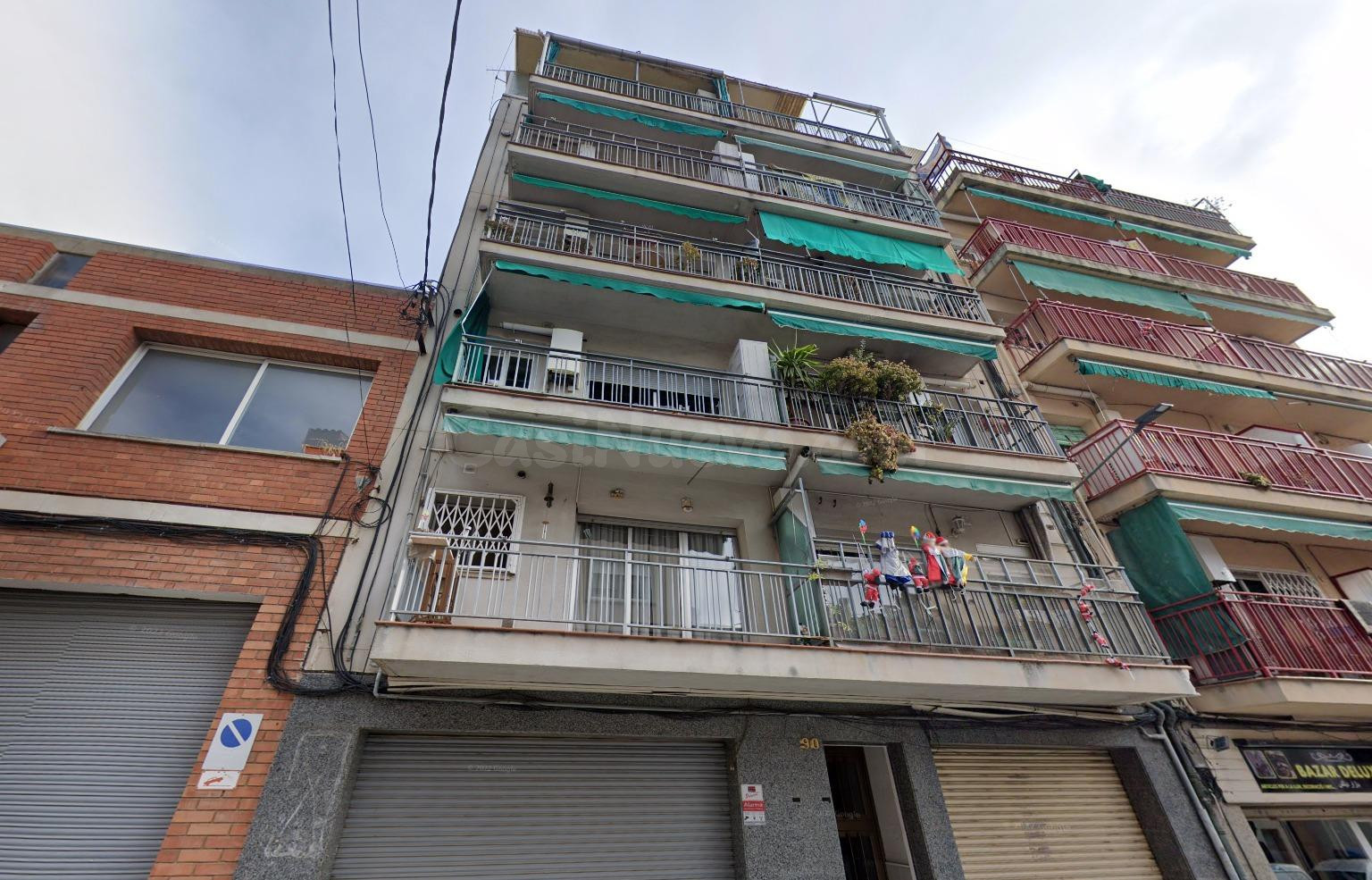 SE VENDE ATICO EN TERRASSA