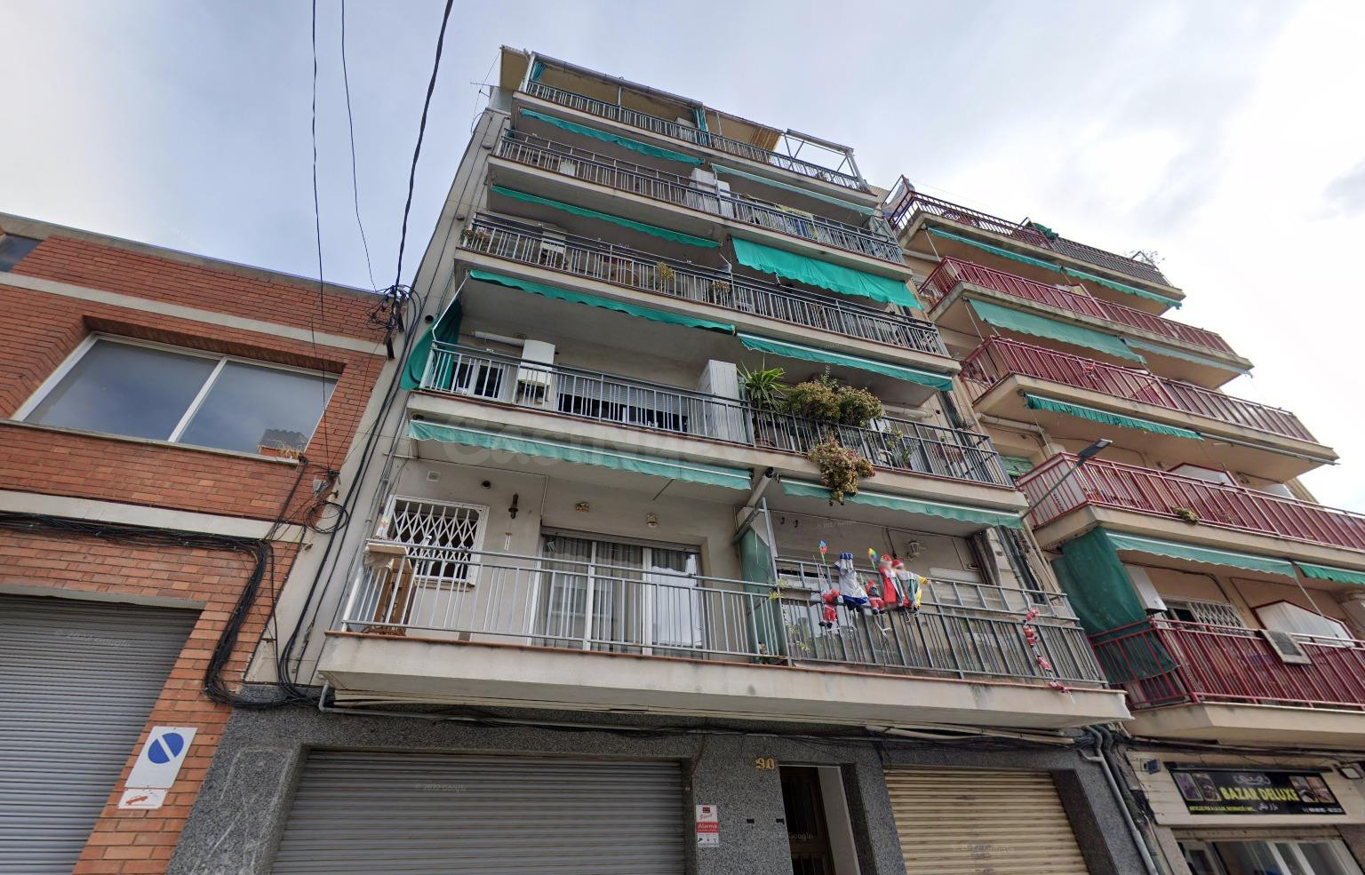 SE VENDE ATICO EN TERRASSA - foto 2