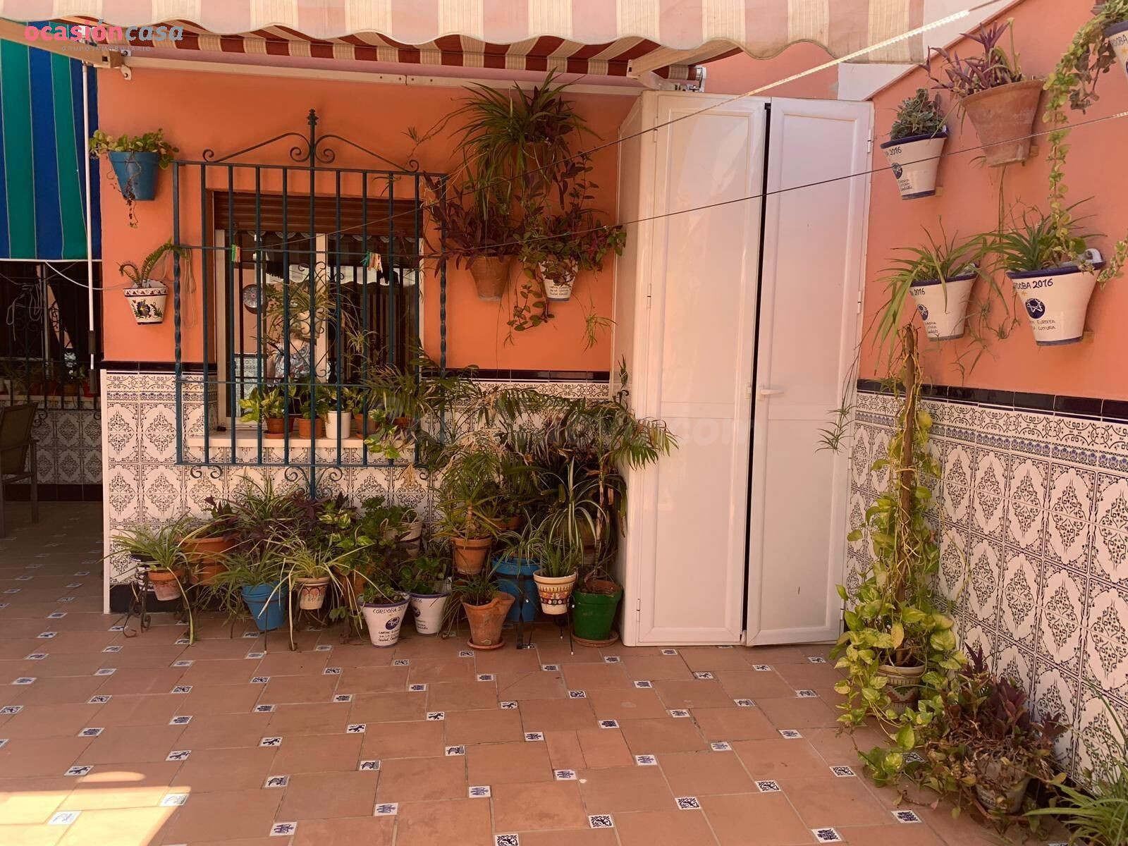 CASA DE TRES PLANTAS PARA ENTRAR A VIVIR - 350.000€ -