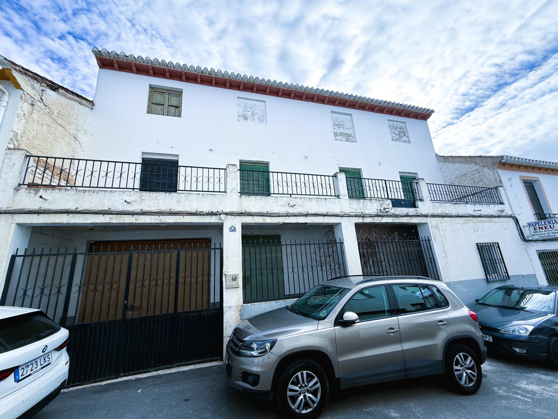 Casa / Chalet adosado en venta en Calle Real Alta 42, Villamena