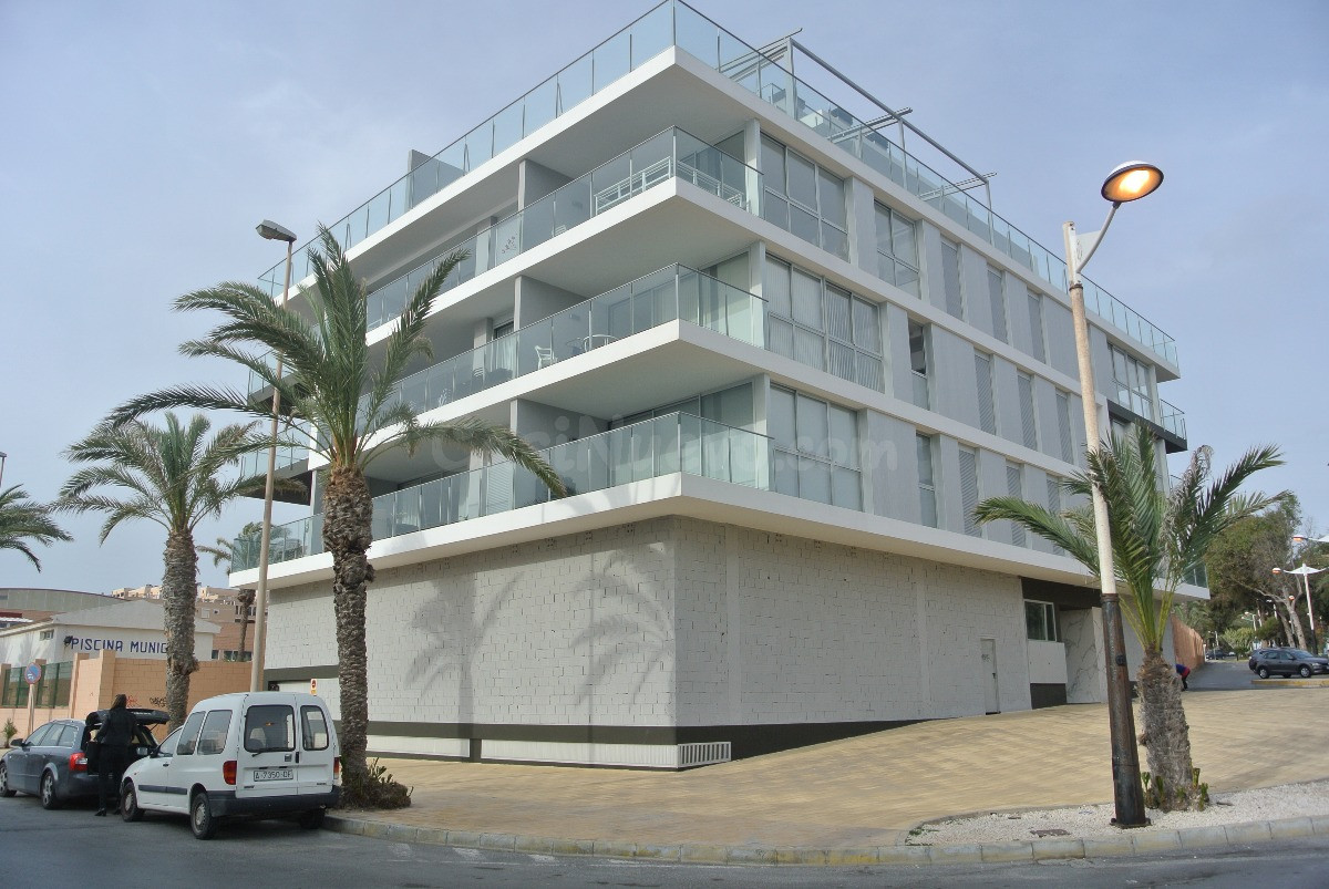 Gran oportunidad de Local en Guardamar