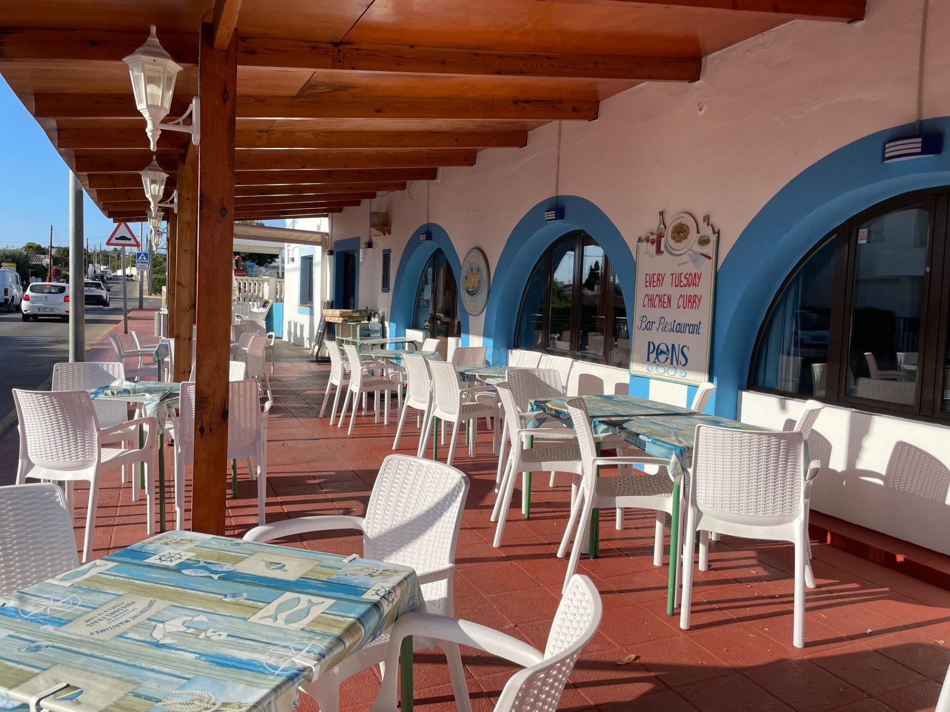 OPORTUNIDAD DE NEGOCIO - TRASPASO + ALQUILER EN CALA EN PORTER · RESTAURANTE HISTÓRICO EN FUNCIONAMIENTO ·