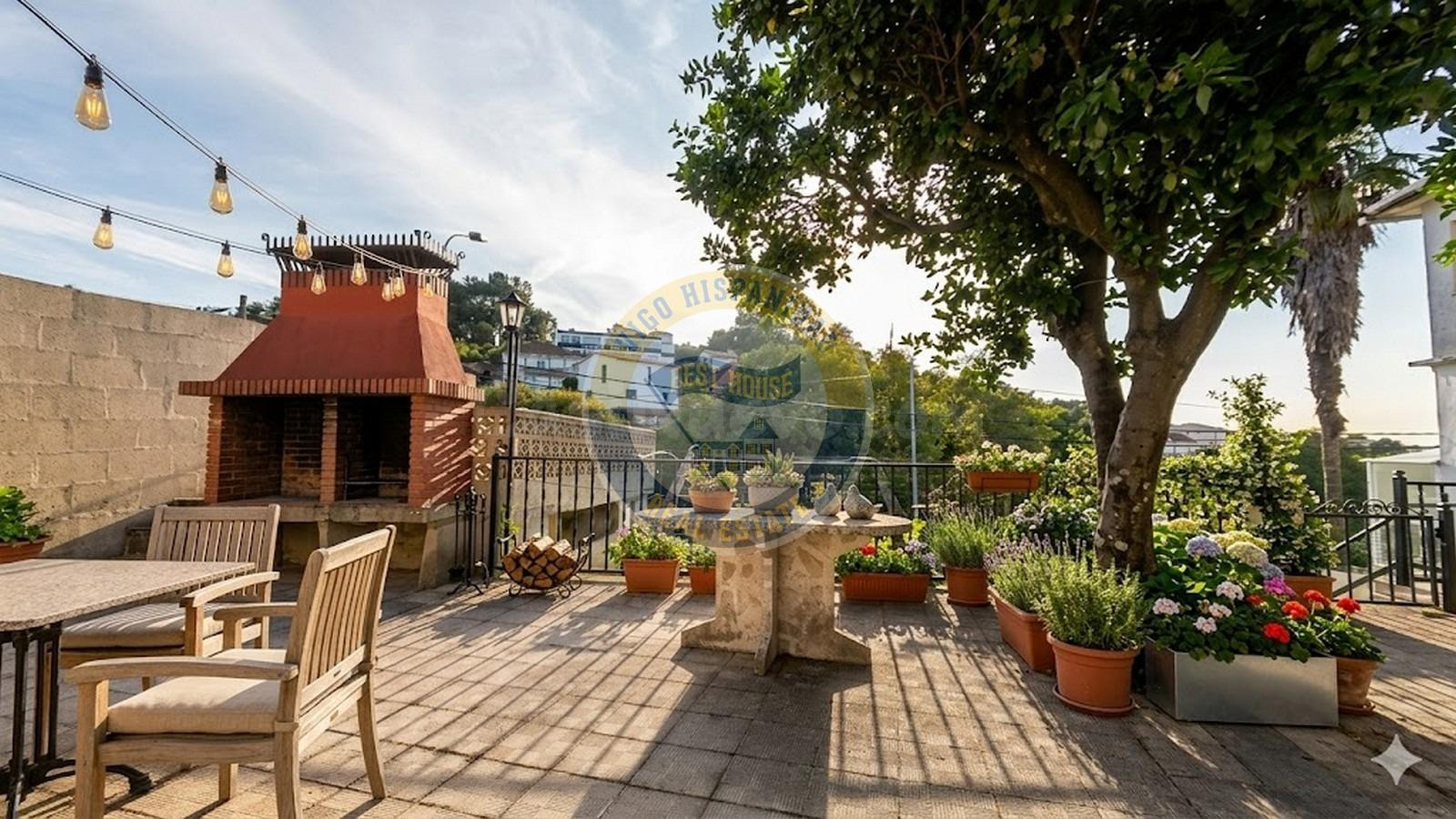 CASA DE 8 DORMITORIOS CON FINCA EN EL ENTORNO DE SAN COSME - foto 2