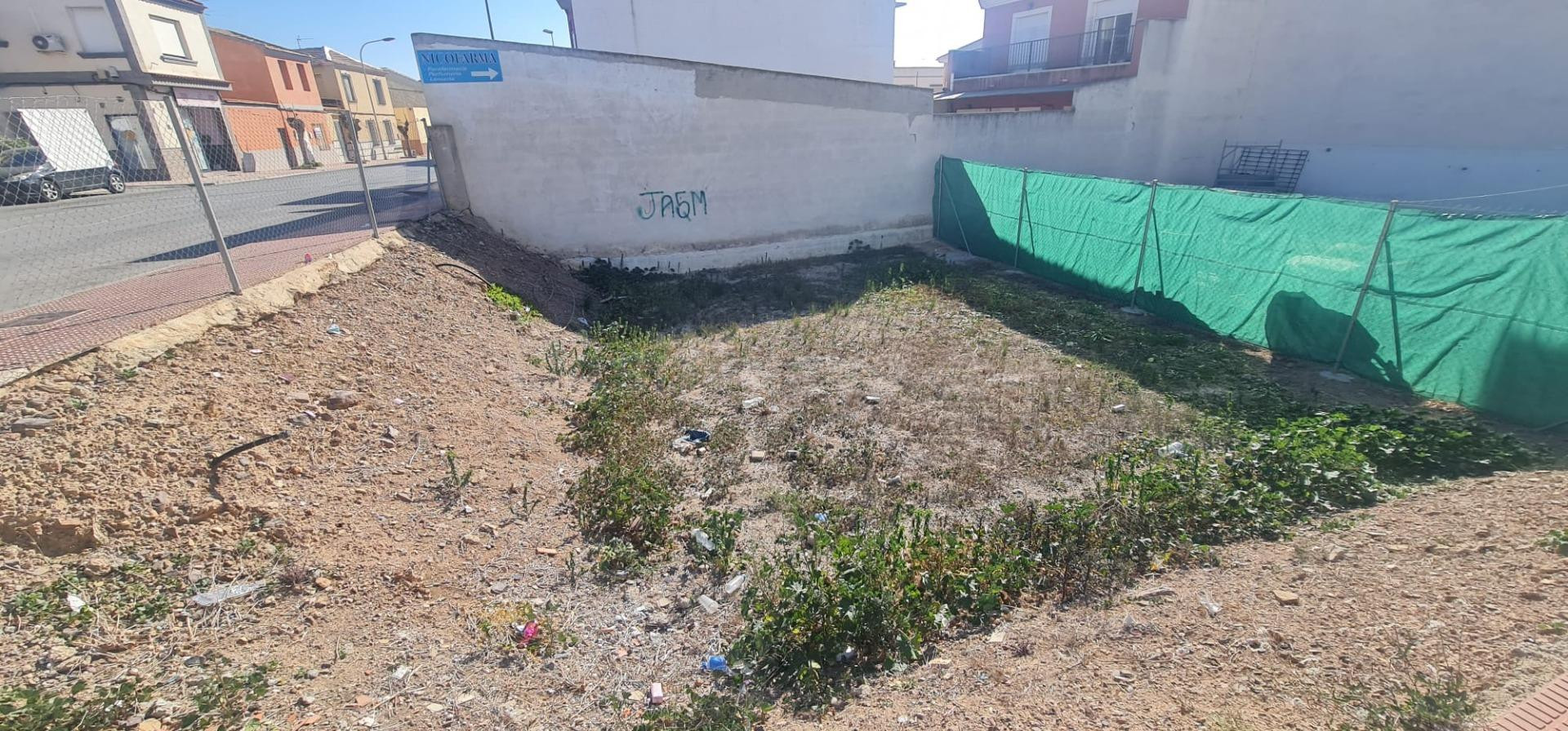 ++Terreno urbano en El Llano de Molina++, 148 m