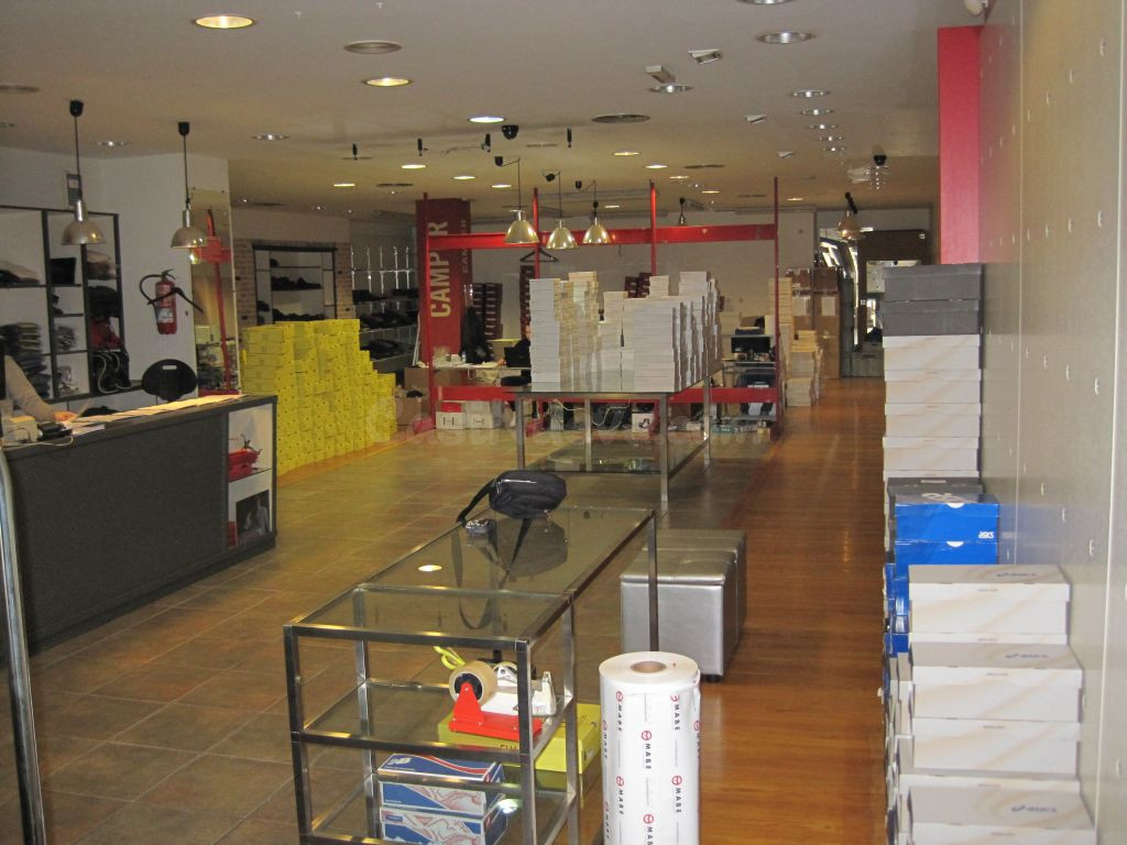 LOCAL COMERCIAL EN SANTIAGO CENTRO