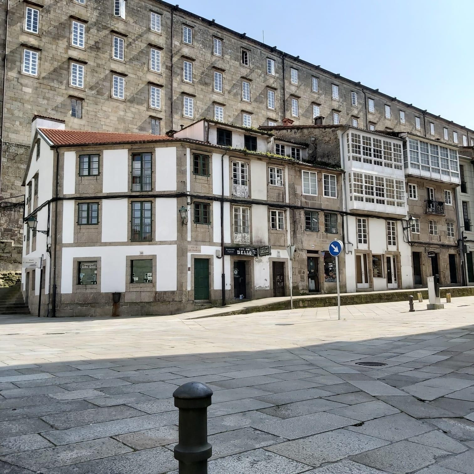CASA EN CASCO HISTORICO DE SANTIAGO