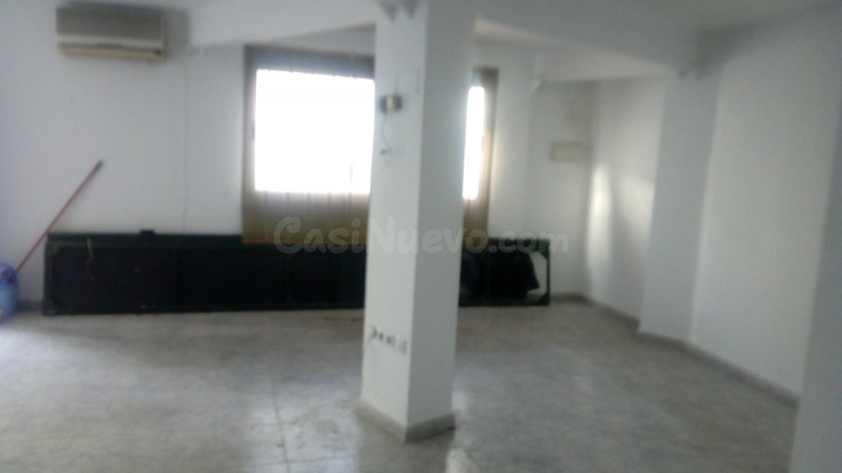ALQUILER LOCAL COMERCIAL EN ARCOS DE LA FRONTERA, ZONA CERCANA CENTRO