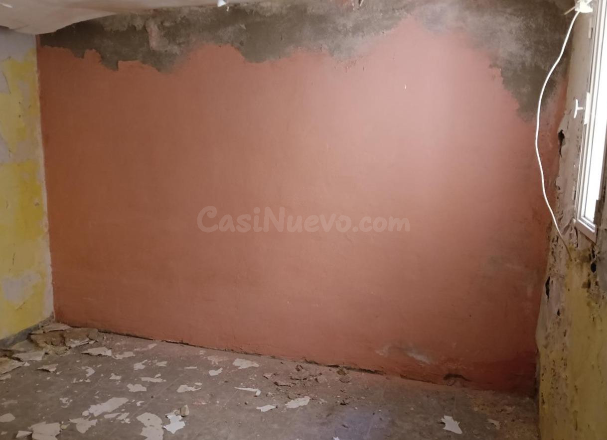 Oportunidad Única en el Corazón de Hellín: ¡Crea tu Hogar So