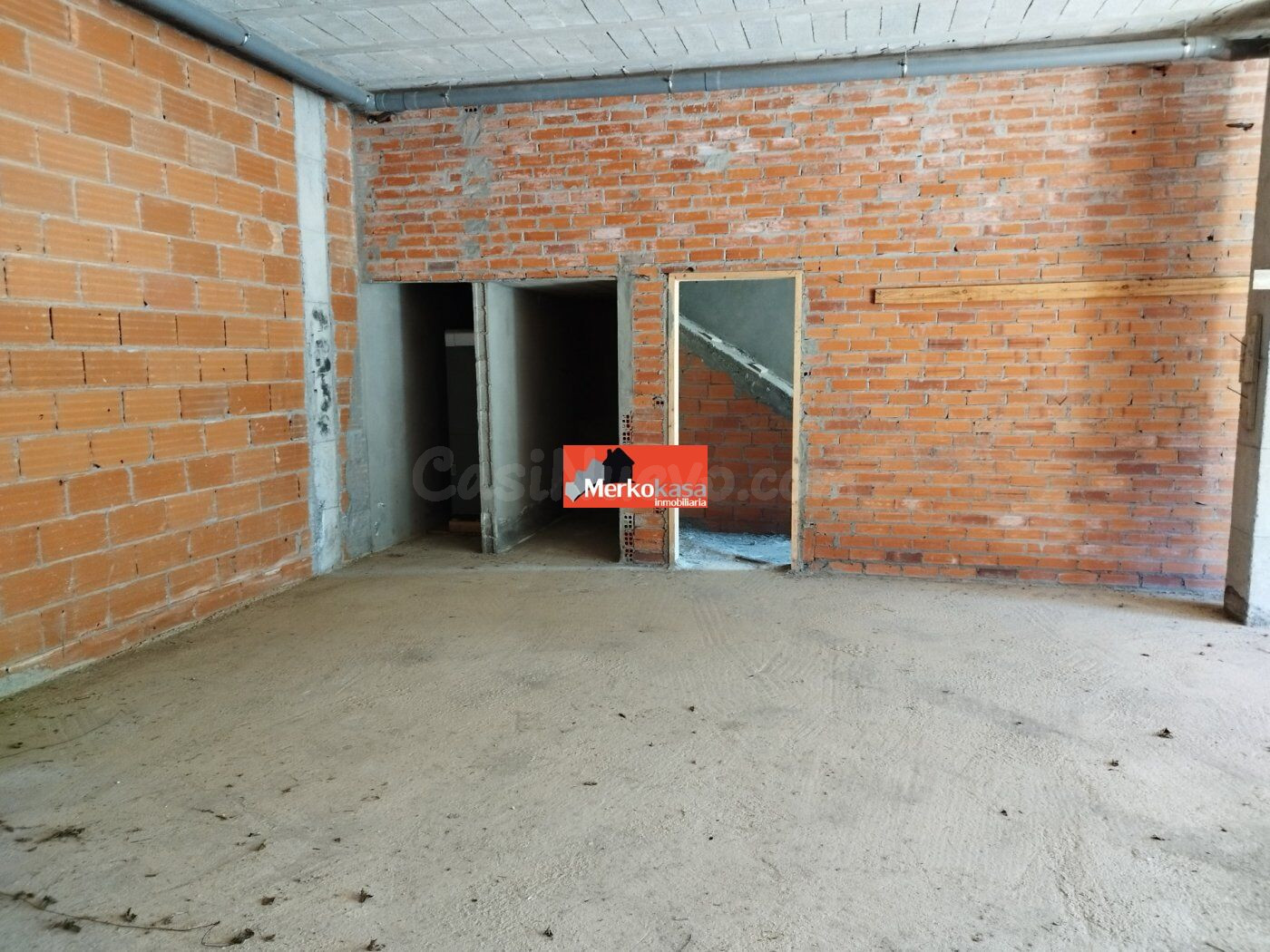 SE VENDE CASA  CON PARCELA  EN ZONA RURAL PEDRAFITA DO CEBRE - foto 2