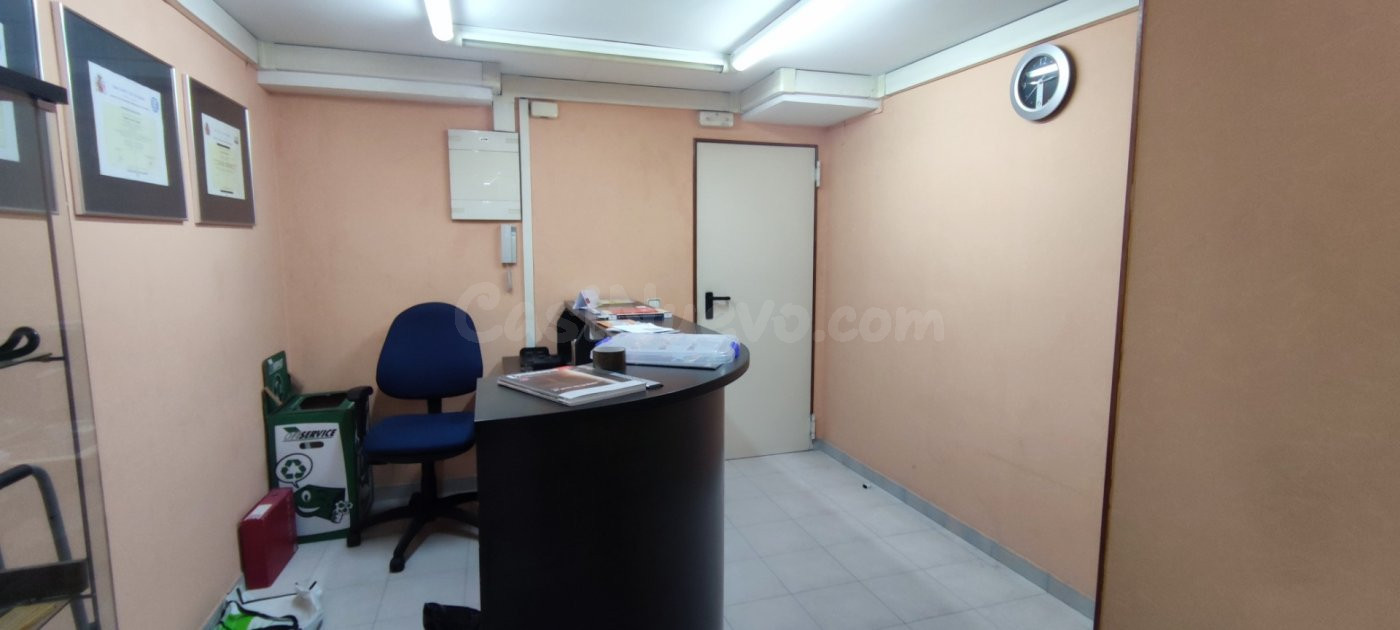 OFICINA EN BASES DE MANRESA