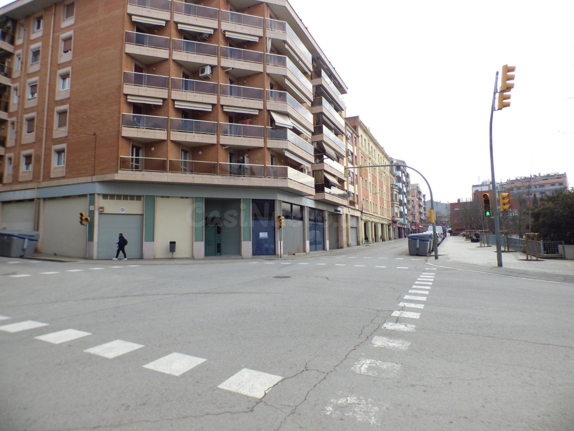 LOCAL COMERCIAL ESQUINERO IDEAL PARA SUPERMERCADO DE 451 M2
