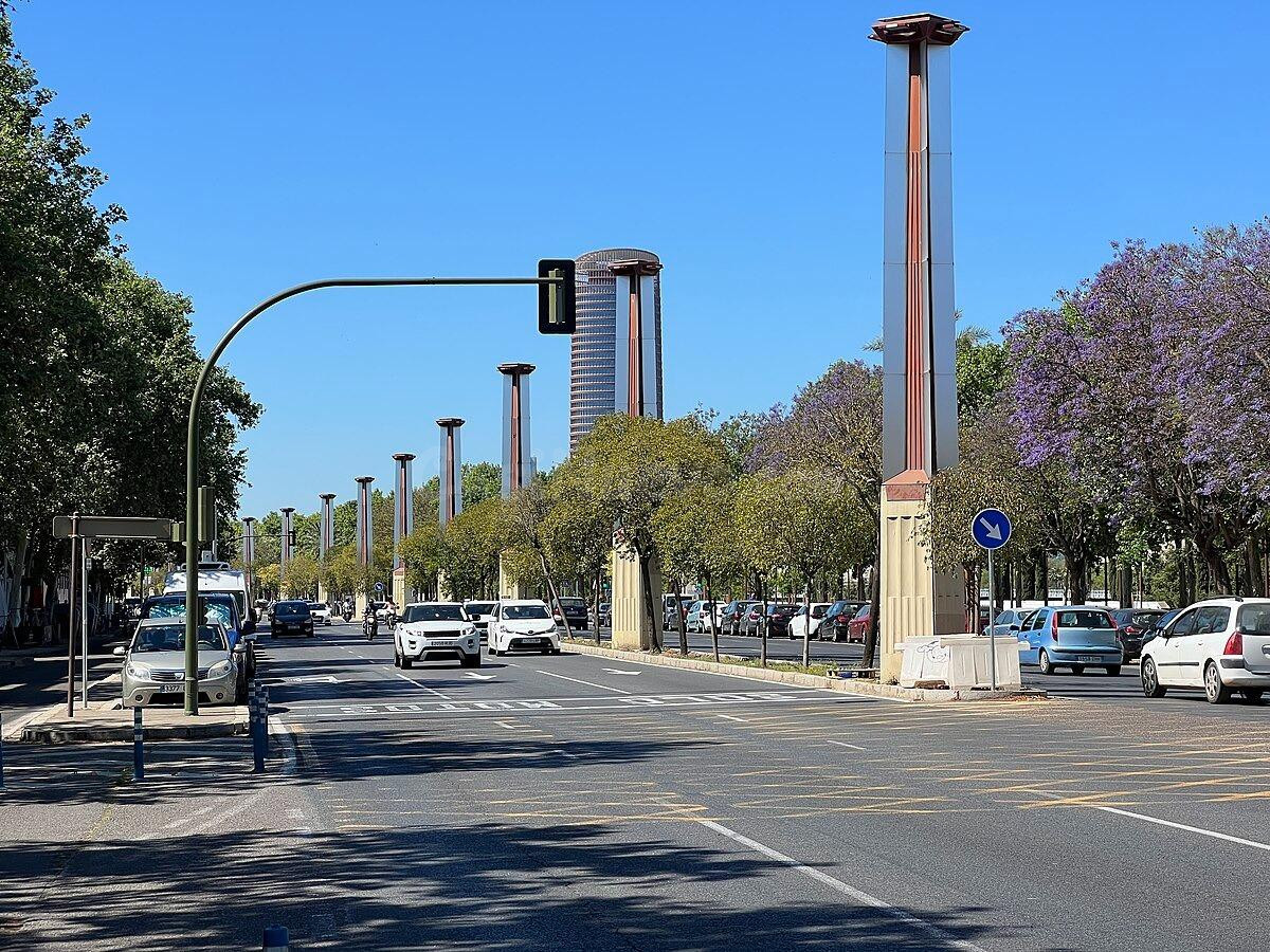 PLAZA DE GARAJE GRANDE EN AVENIDA TORNEO