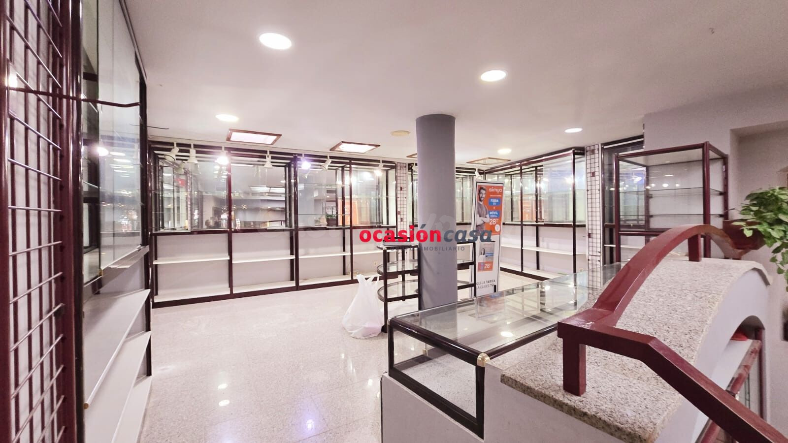 LOCAL COMERCIAL EN VENTA Y ALQUILER