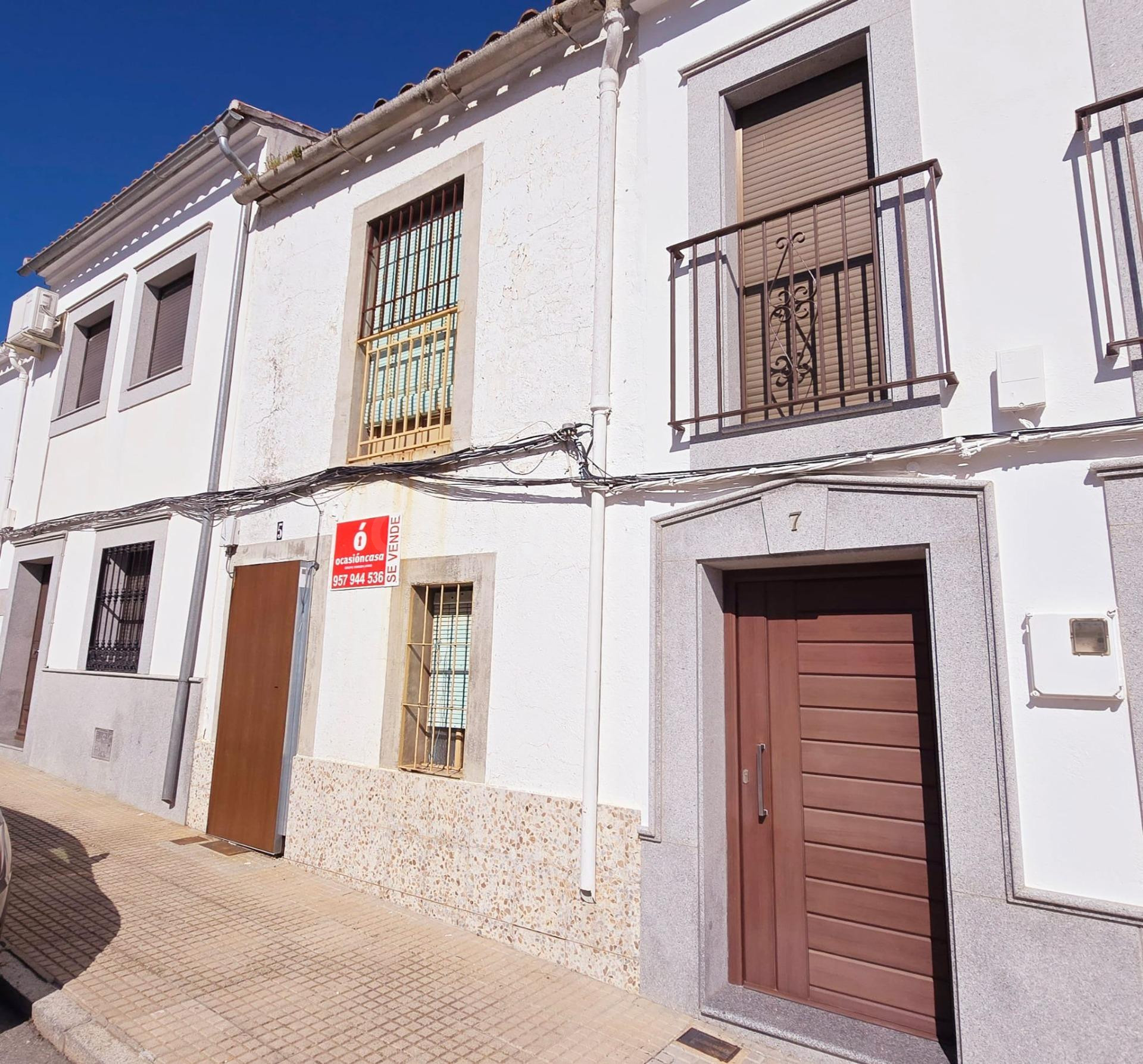 SE VENDE CASA ECONOMICA EN VVA DE CORDOBA
