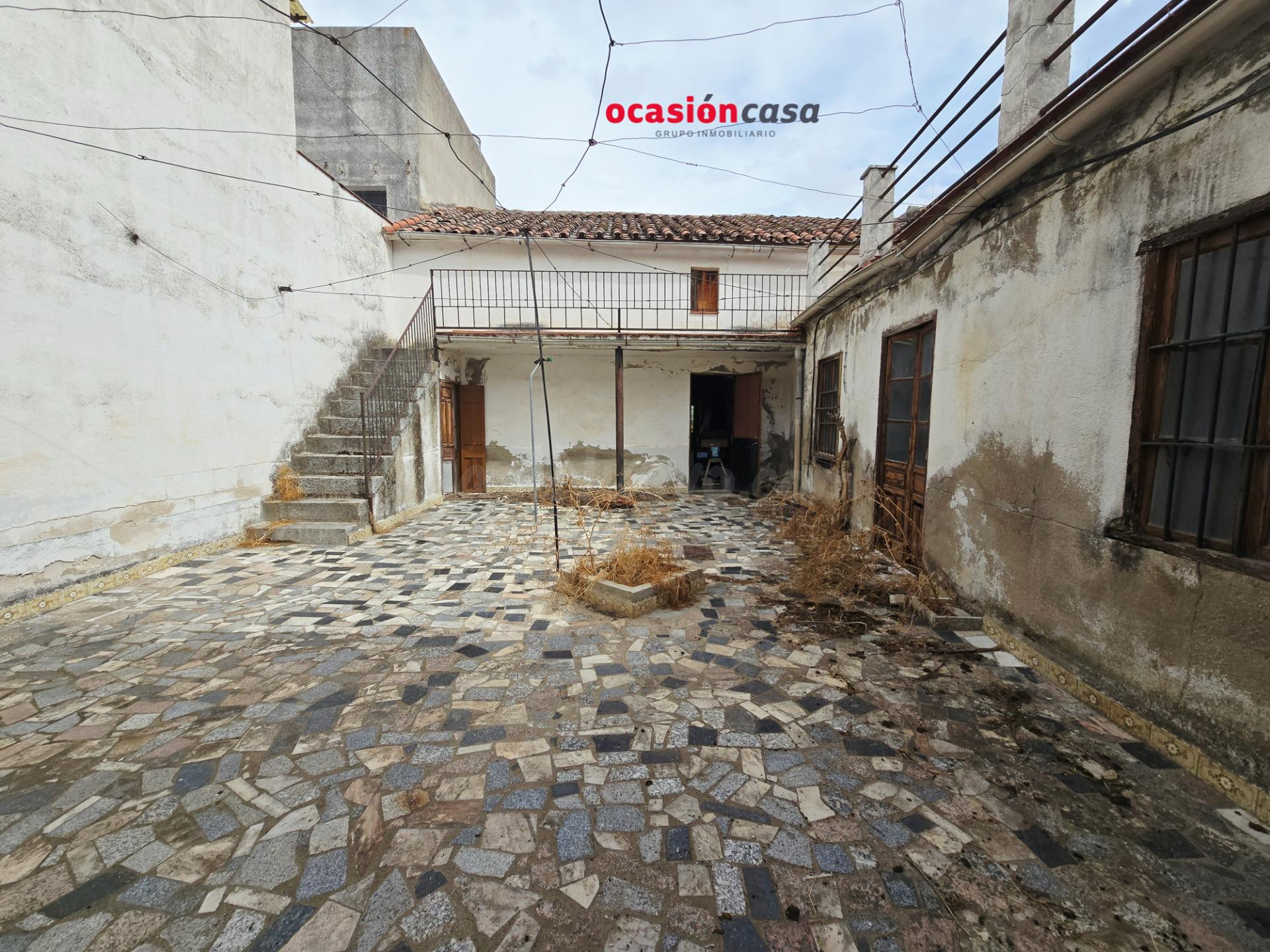 VIVIENDA JUNTO AL BULEVAR DE POZOBLANCO