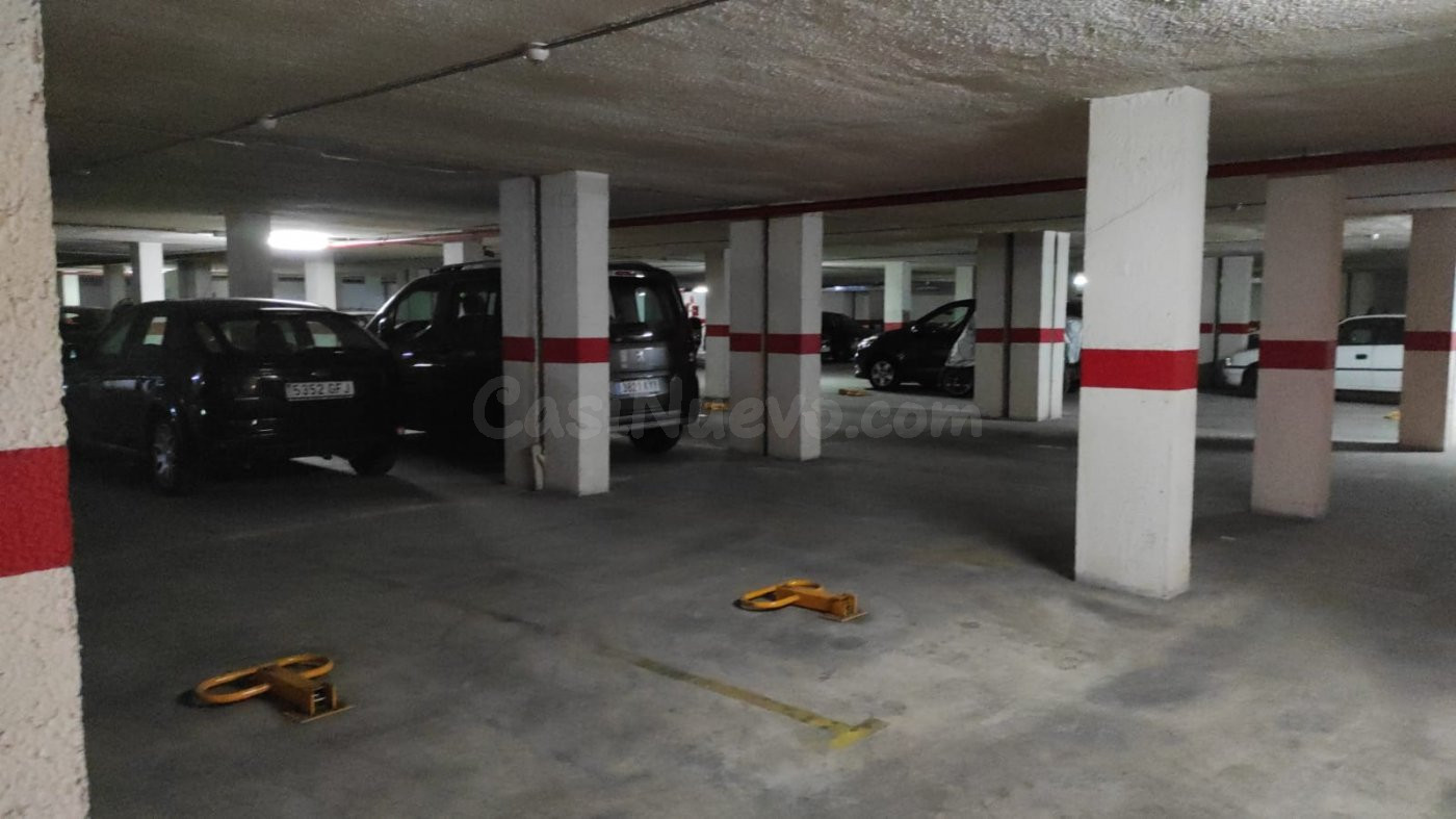 ZONA HOSPITAL ANTIGUO - EDIFICIO LA PILARICA - PLAZA DE GARAJE ABIERTA - SE VENDE