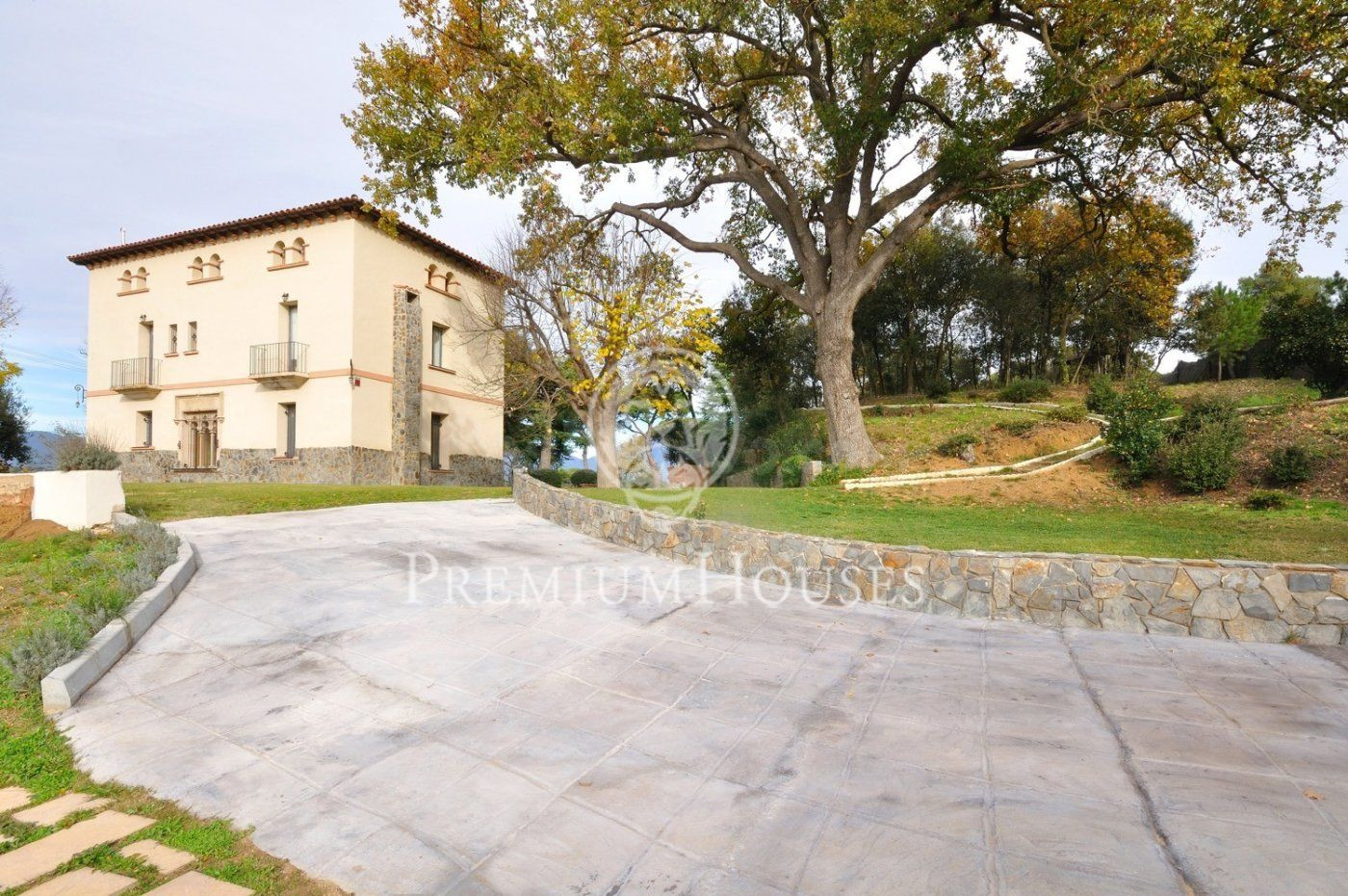 Casa señorial reformada en Llinars del Vallés