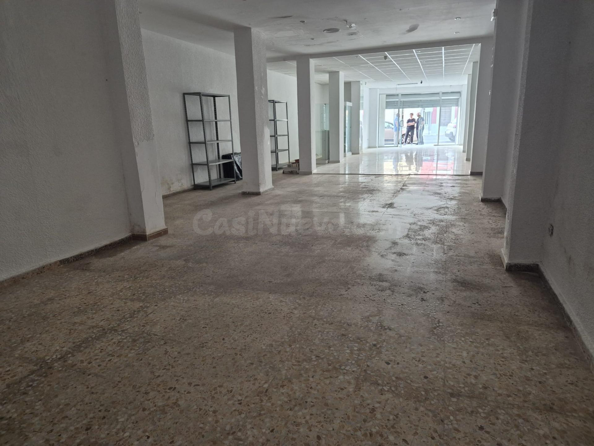 SE VENDE PLANTA BAJA EN CALLE PLÀ DE L´ARC