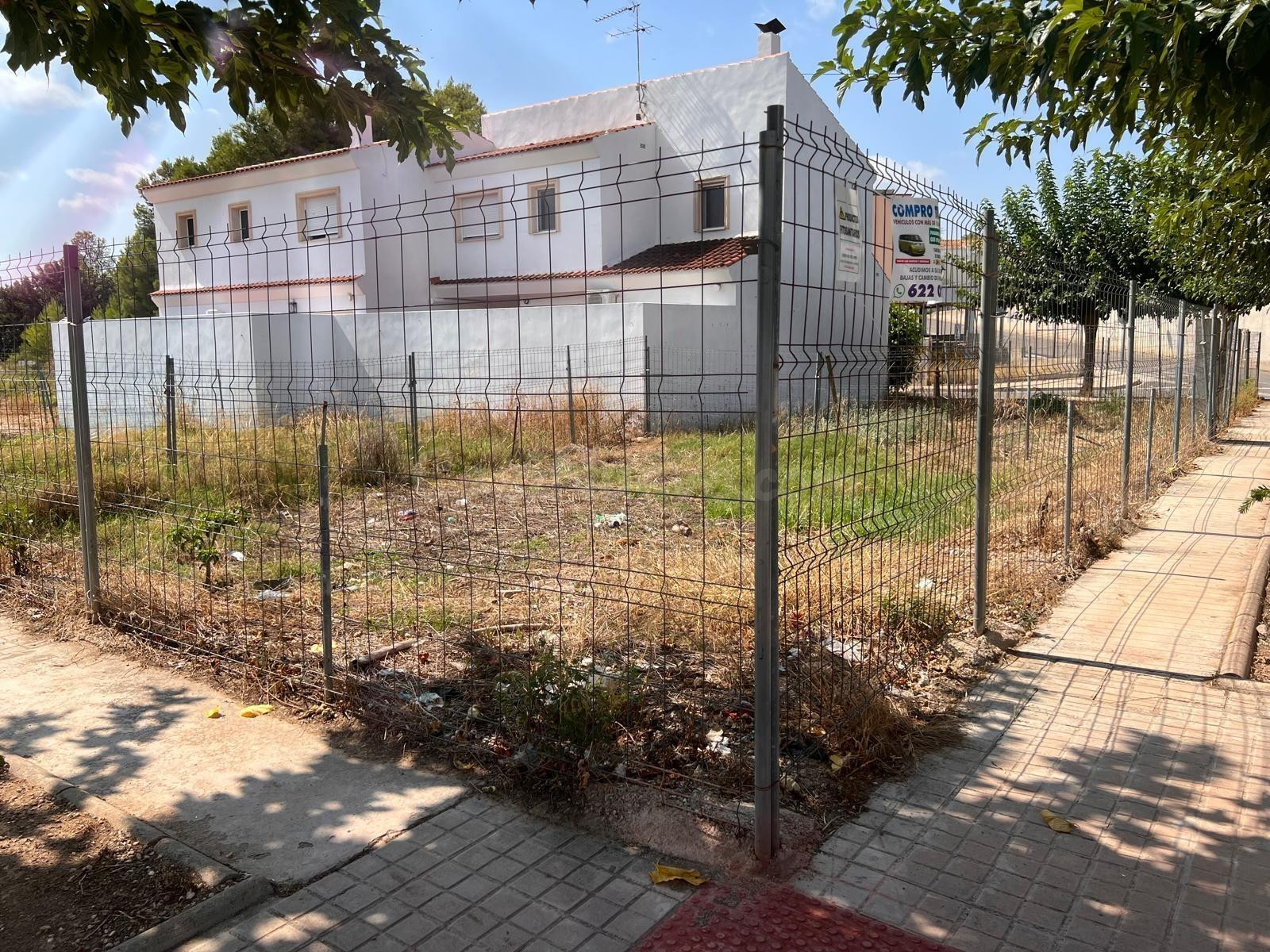 PARCELA EDIFICABLE EN DOMEÑO - foto 3