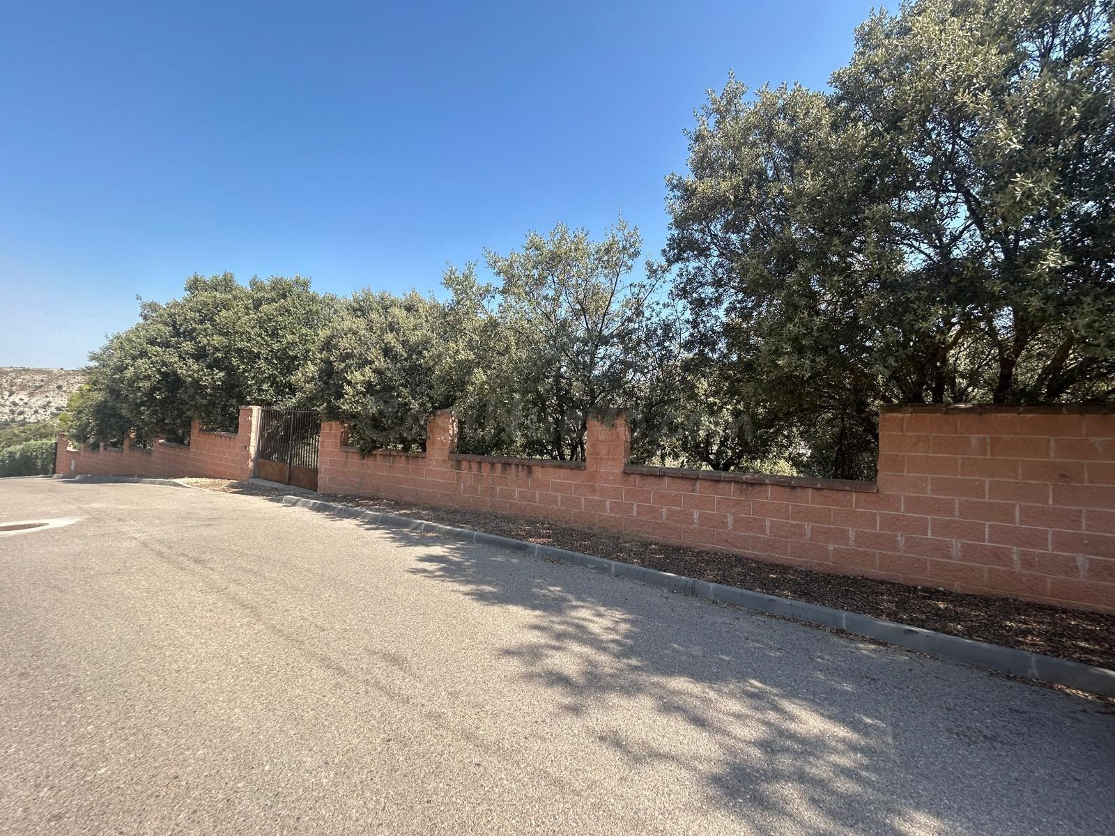 VENTA PARCELA EN HONTOBA