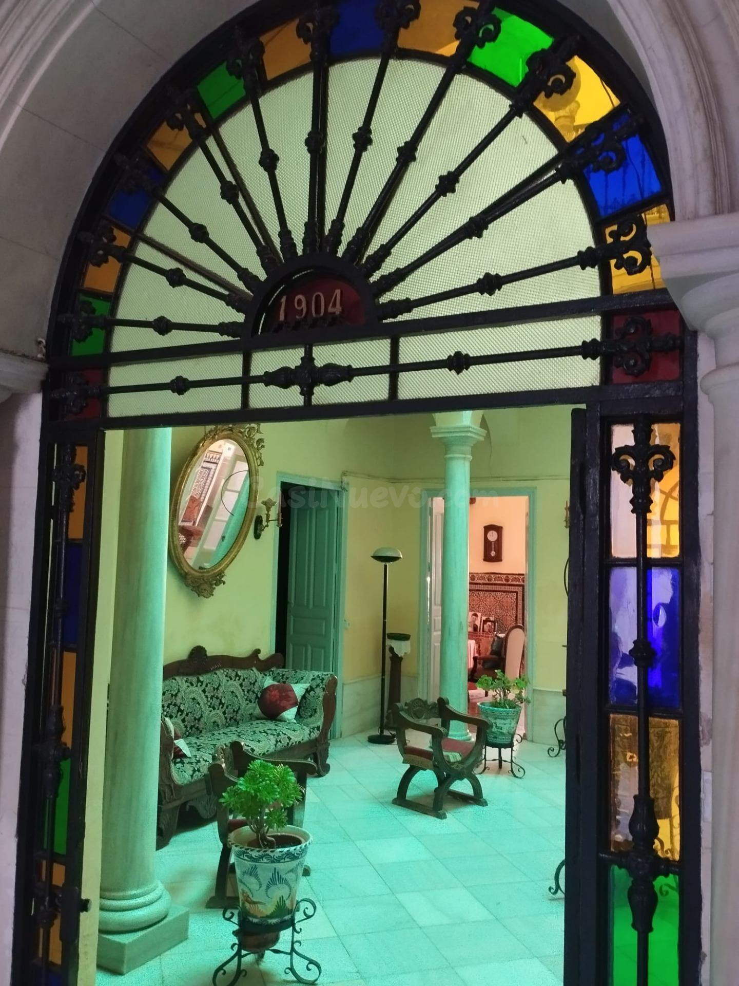 CASA PALACIO EN FUENTE DE CANTOS - foto 5