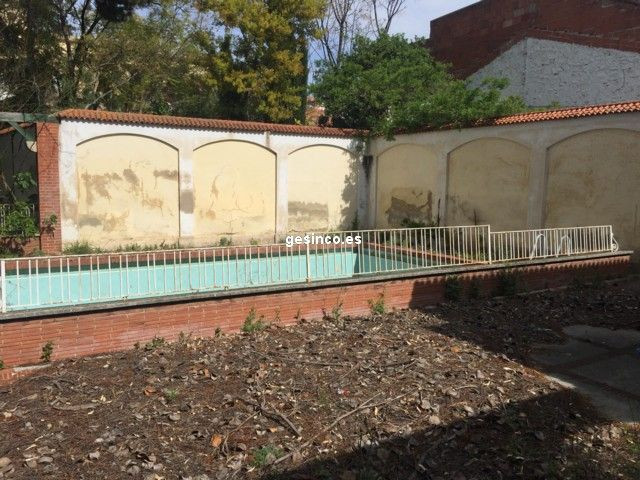 CASA SEÑORIAL CÉNTRICA CON PATIO, JARDÍN, PISCINA, BUHARDILL - foto 4