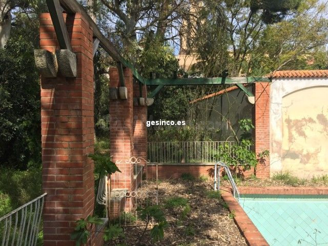 CASA SEÑORIAL CÉNTRICA CON PATIO, JARDÍN, PISCINA, BUHARDILL - foto 5